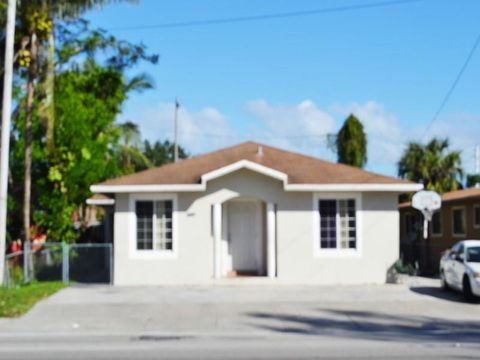 2911 NW 135th St Opa-Locka FL 33054