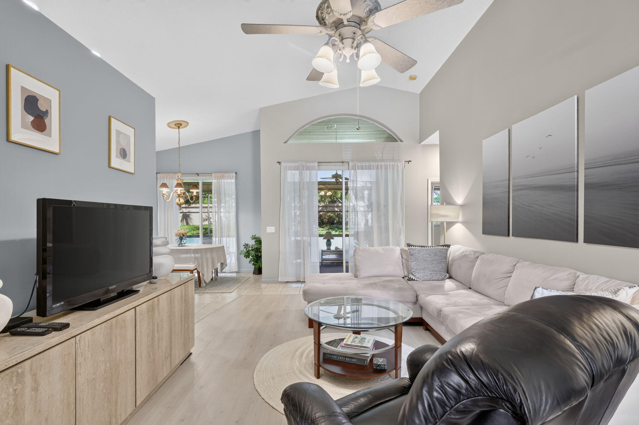 310 NW Toscane Trail