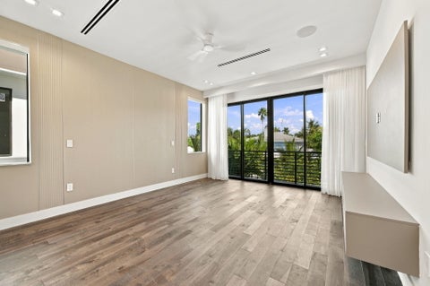 Tiny photo for 1015 NE 3rd Street, Fort Lauderdale, FL 33301 (MLS # B26088859)