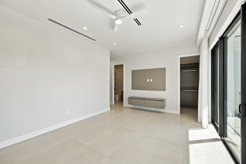 Tiny photo for 1015 NE 3rd Street, Fort Lauderdale, FL 33301 (MLS # B26088859)