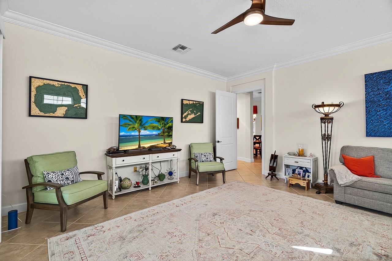 Seasons Pd - Residential