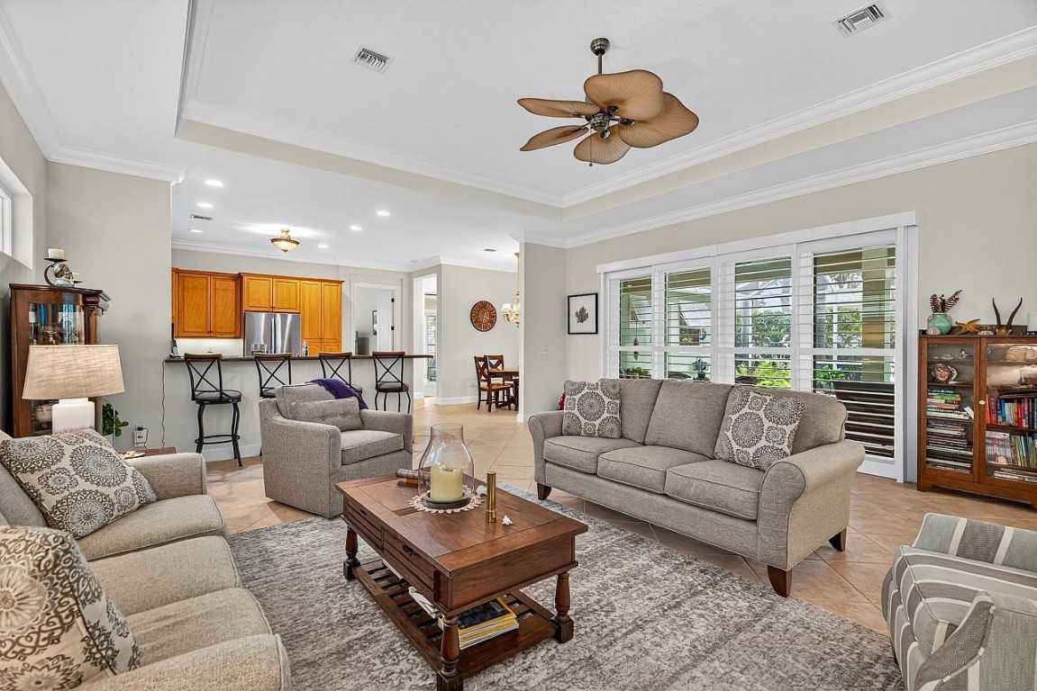 Seasons Pd - Residential