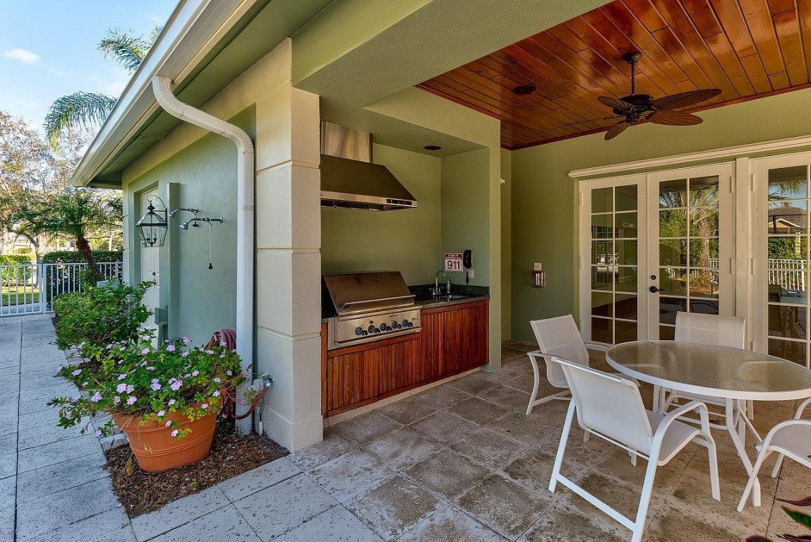 Seasons Pd - Residential