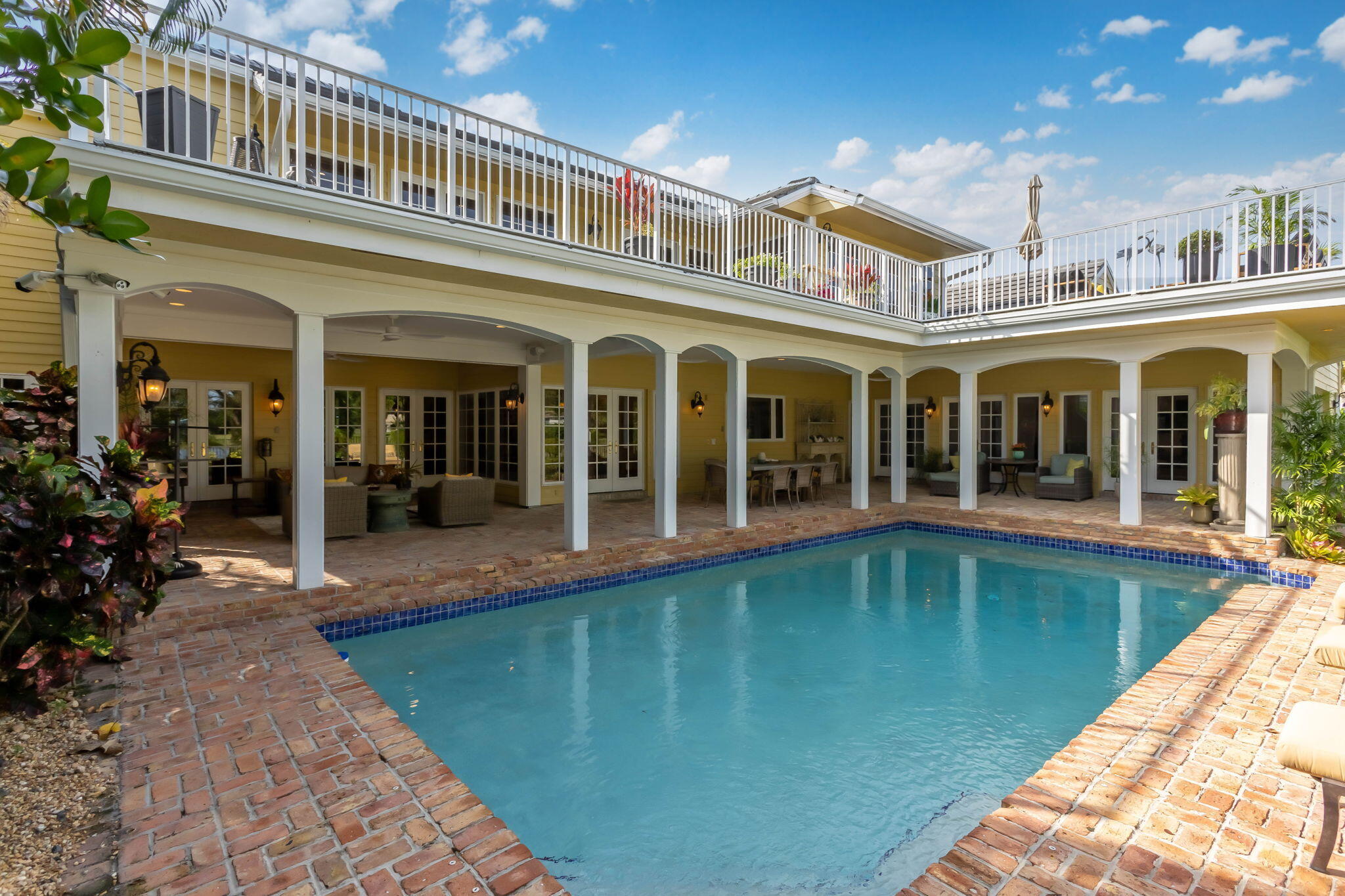 BOCA RATON BATH & TENNIS CLUB - Residential