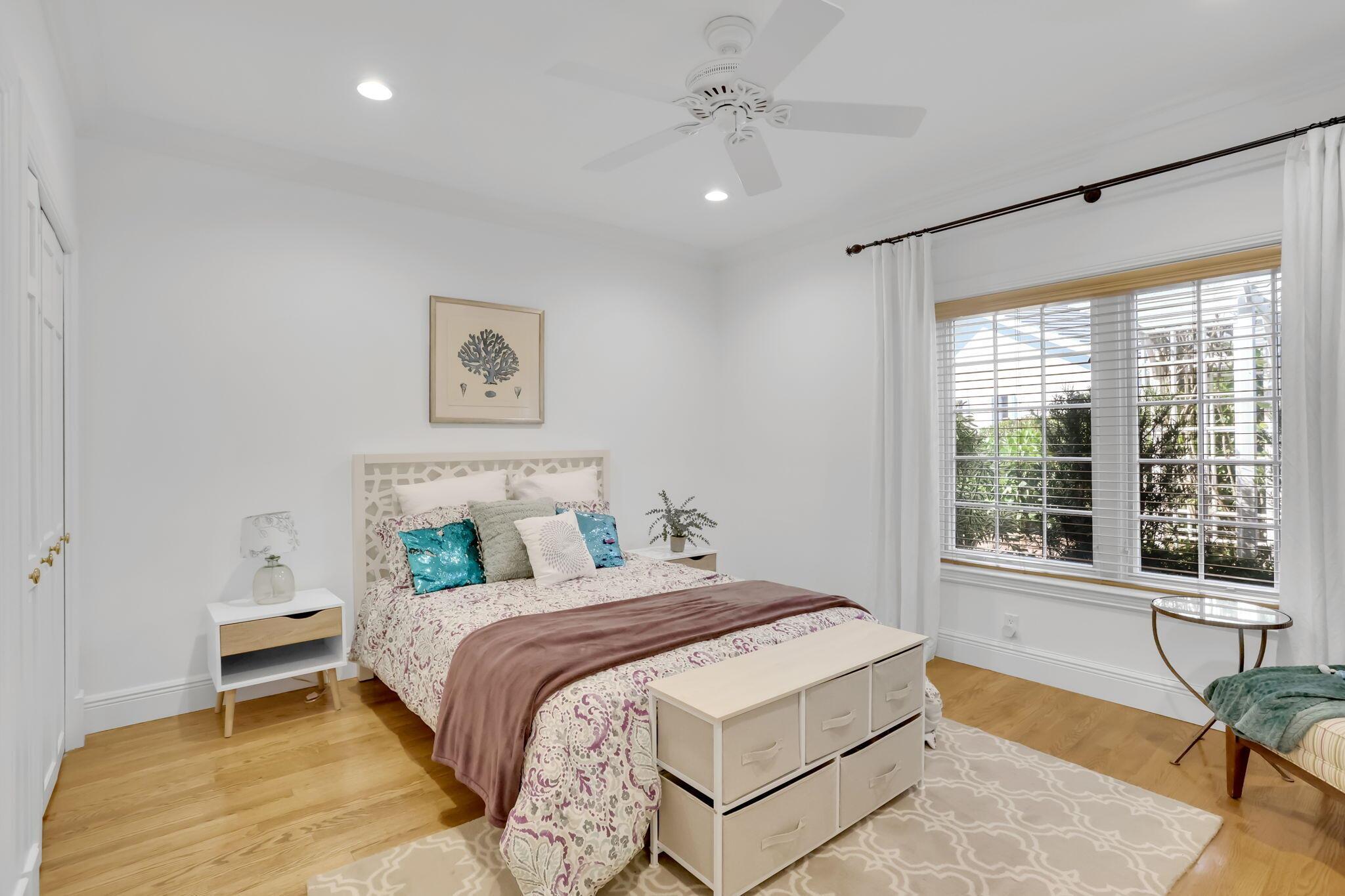 BOCA RATON BATH & TENNIS - Residential