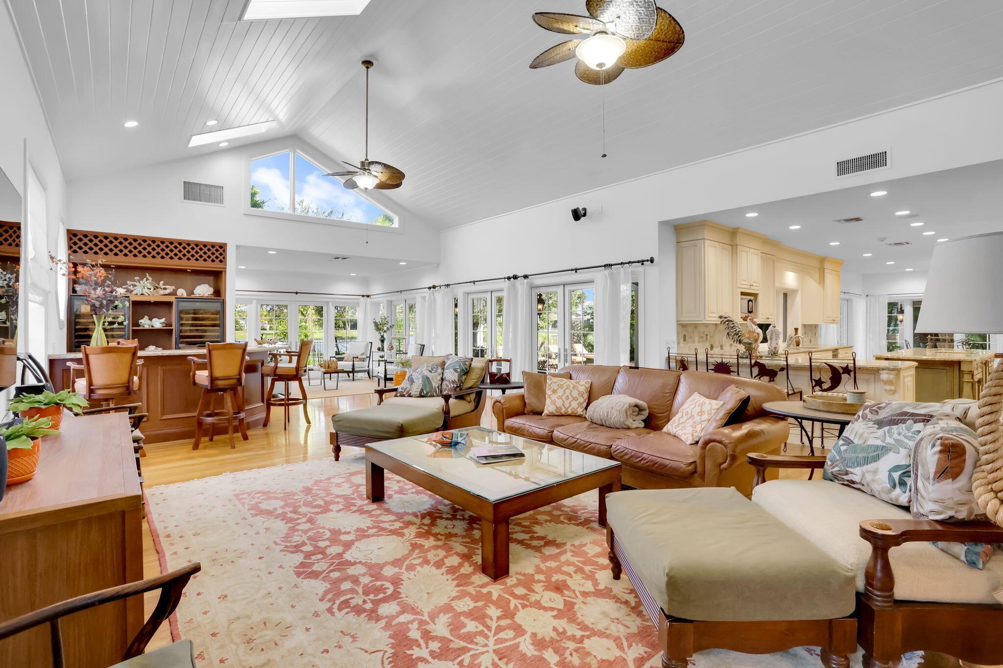 BOCA RATON BATH & TENNIS - Residential