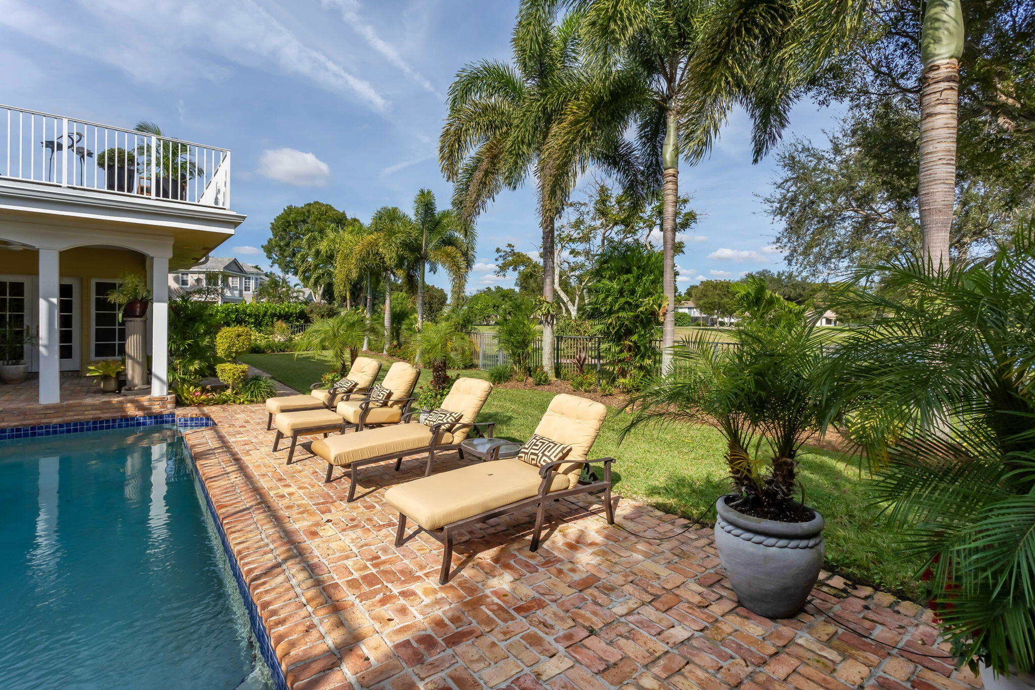 BOCA RATON BATH & TENNIS CLUB - Residential