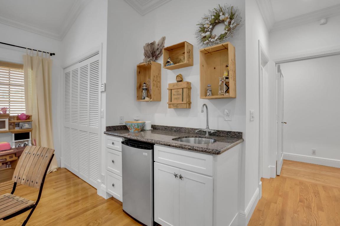 BOCA RATON BATH & TENNIS CLUB - Residential