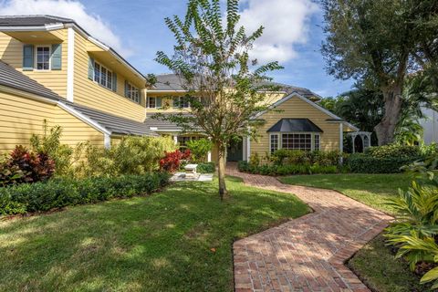 Tiny photo for 2883 Banyan Boulevard Circle NW, Boca Raton, FL 33431 (MLS # R11146242)