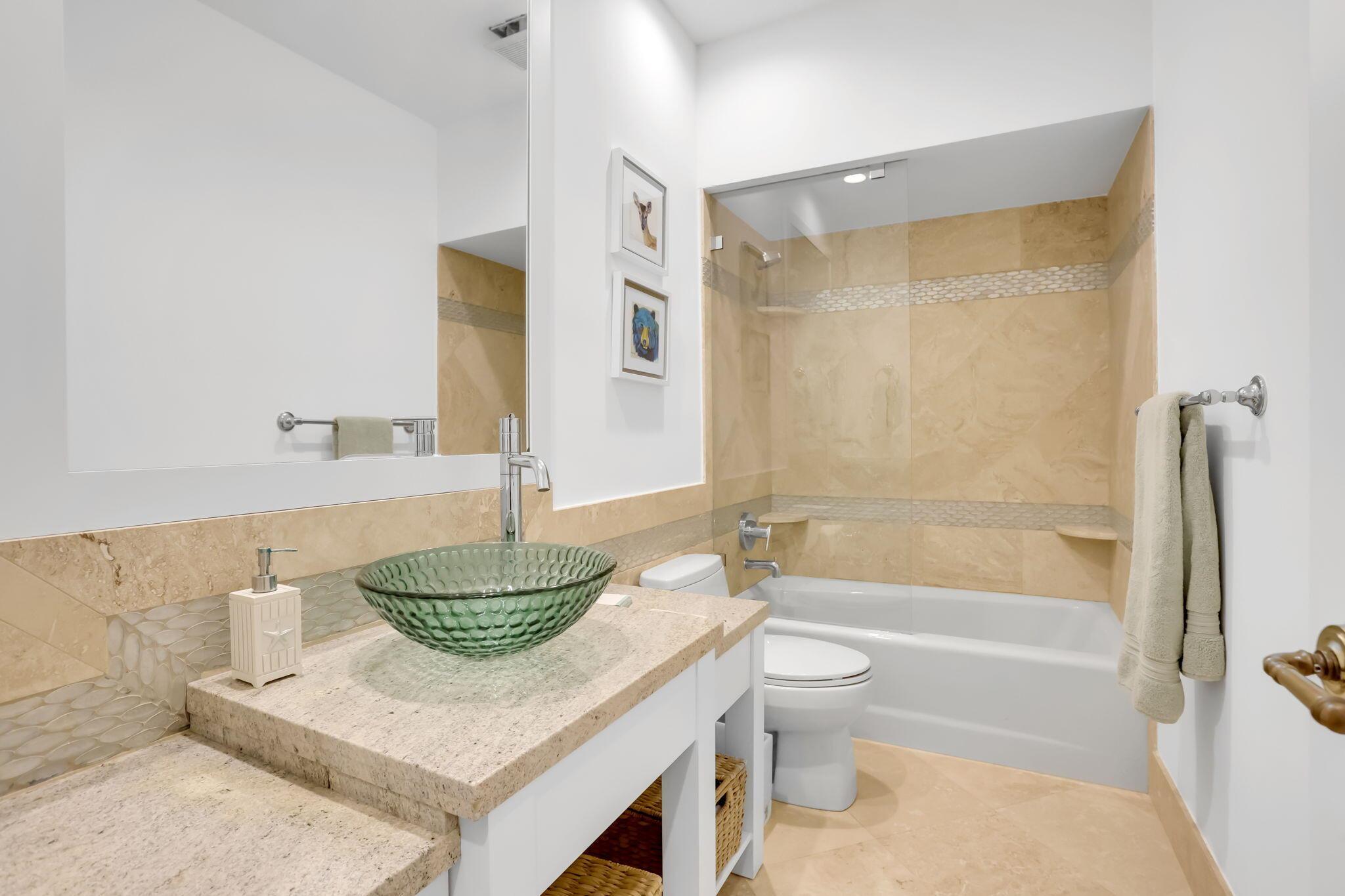 BOCA RATON BATH & TENNIS - Residential