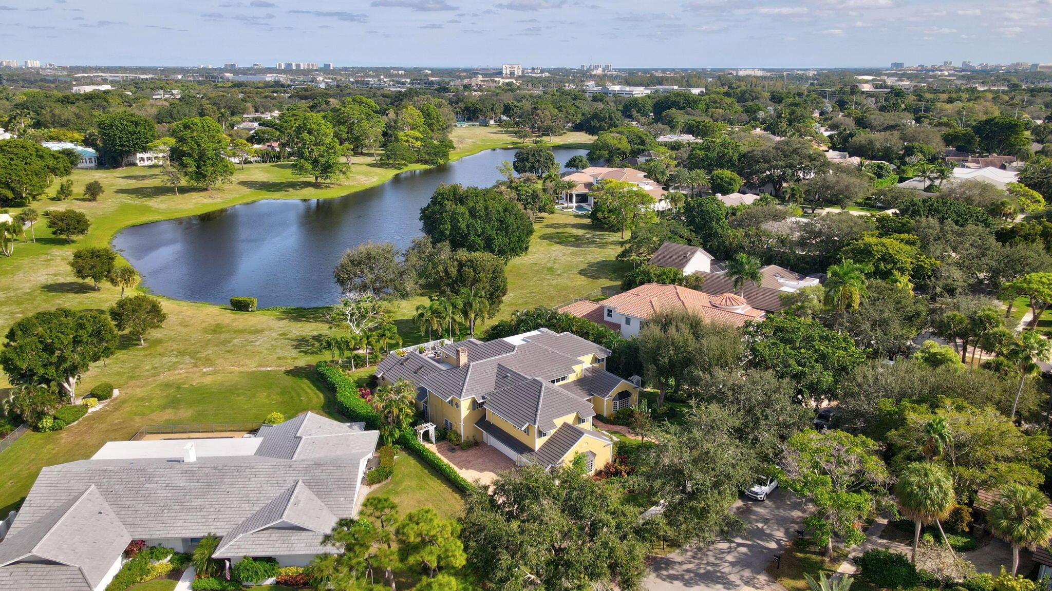 BOCA RATON BATH & TENNIS - Residential