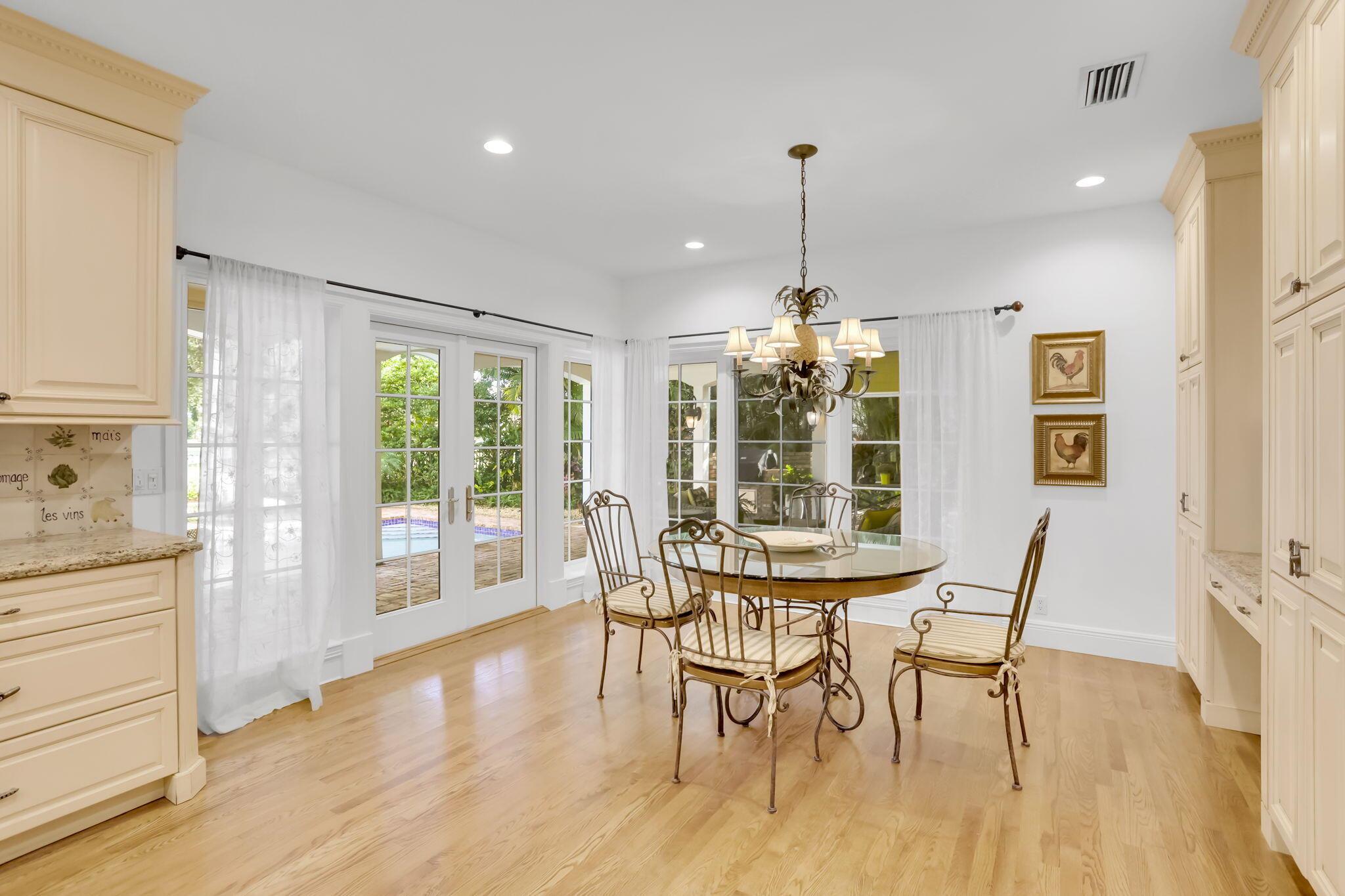 BOCA RATON BATH & TENNIS - Residential