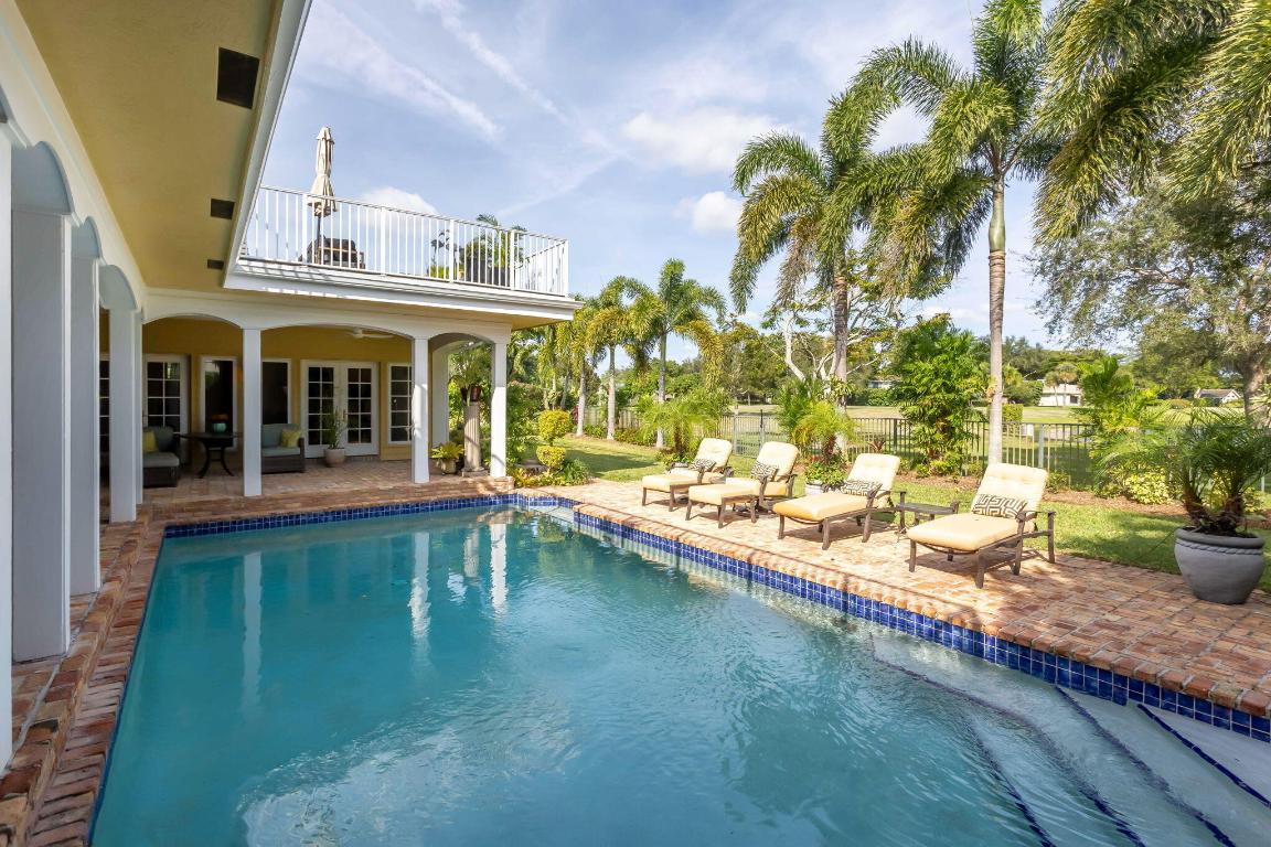 BOCA RATON BATH & TENNIS CLUB - Residential