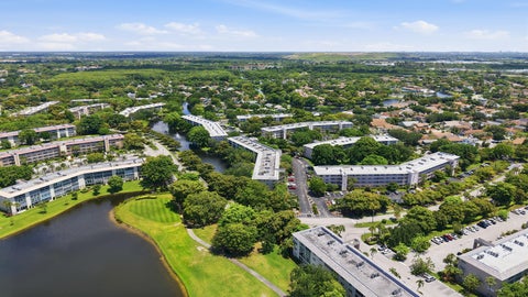 Tiny photo for 2006 GRANADA Drive #M3, Coconut Creek, FL 33066 (MLS # B26084653)