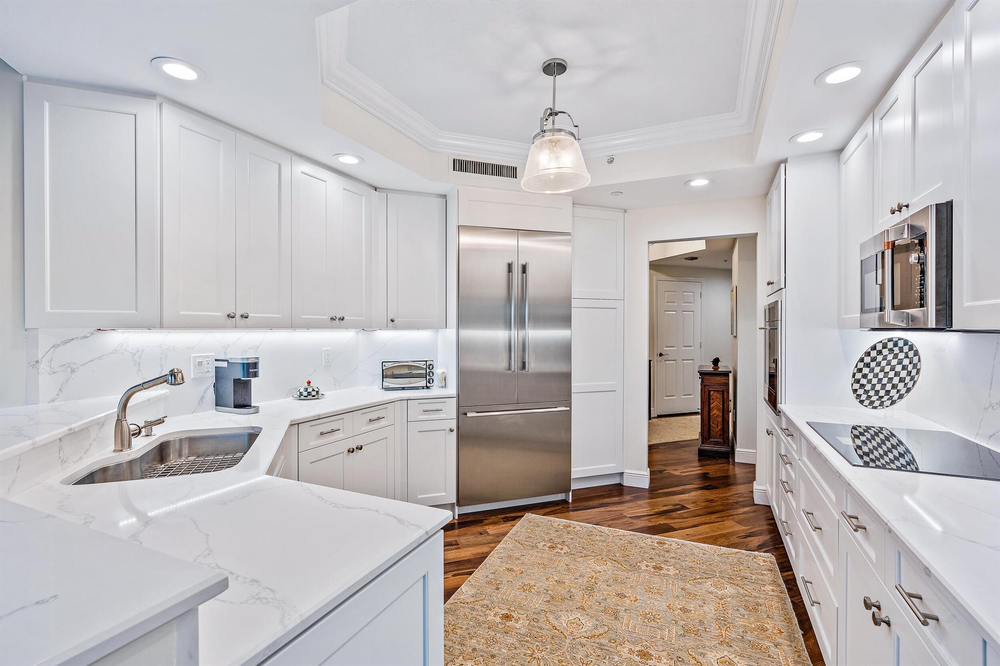 JUPITER YACHT CLUB - Residential