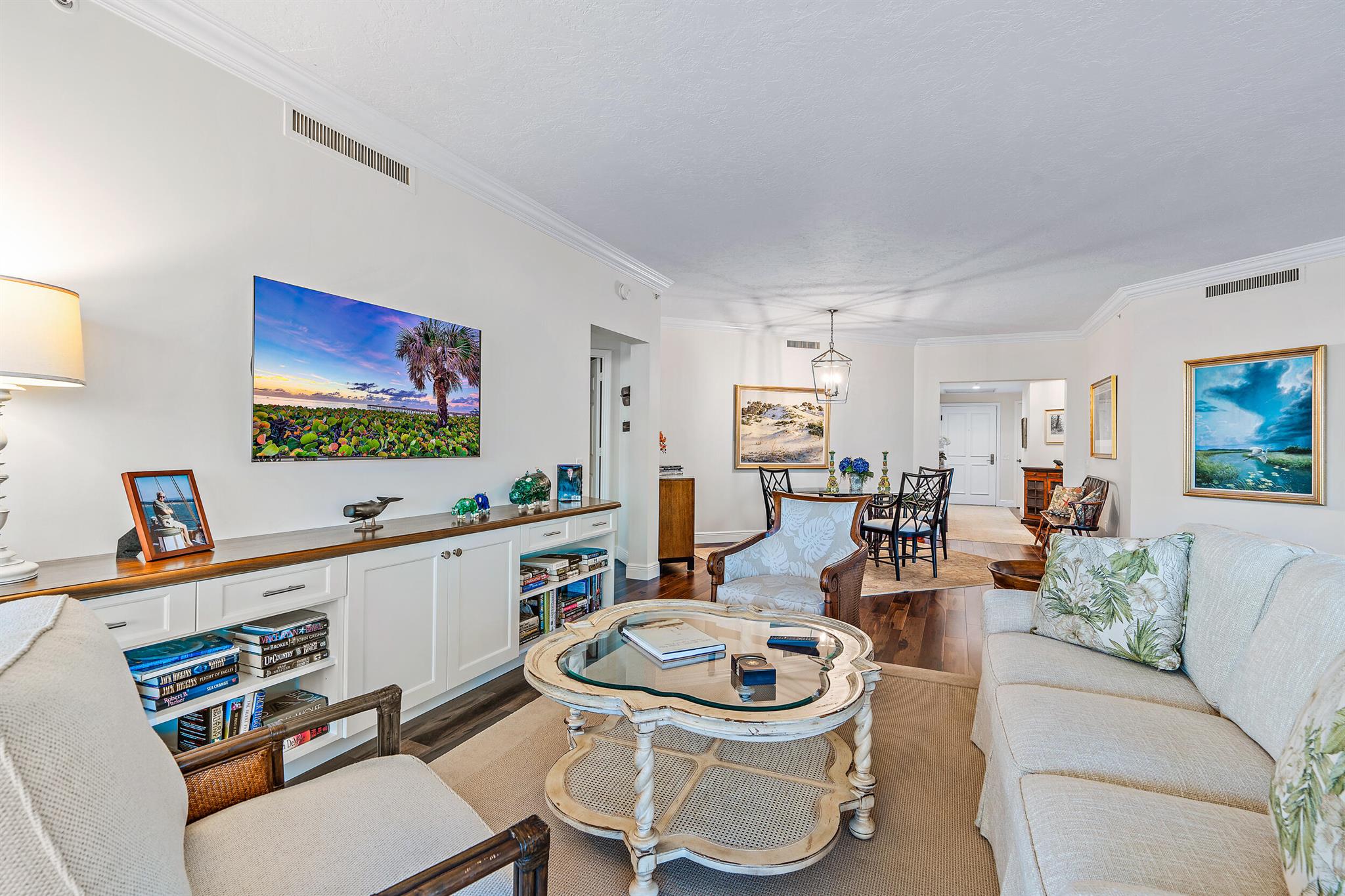 JUPITER YACHT CLUB - Residential