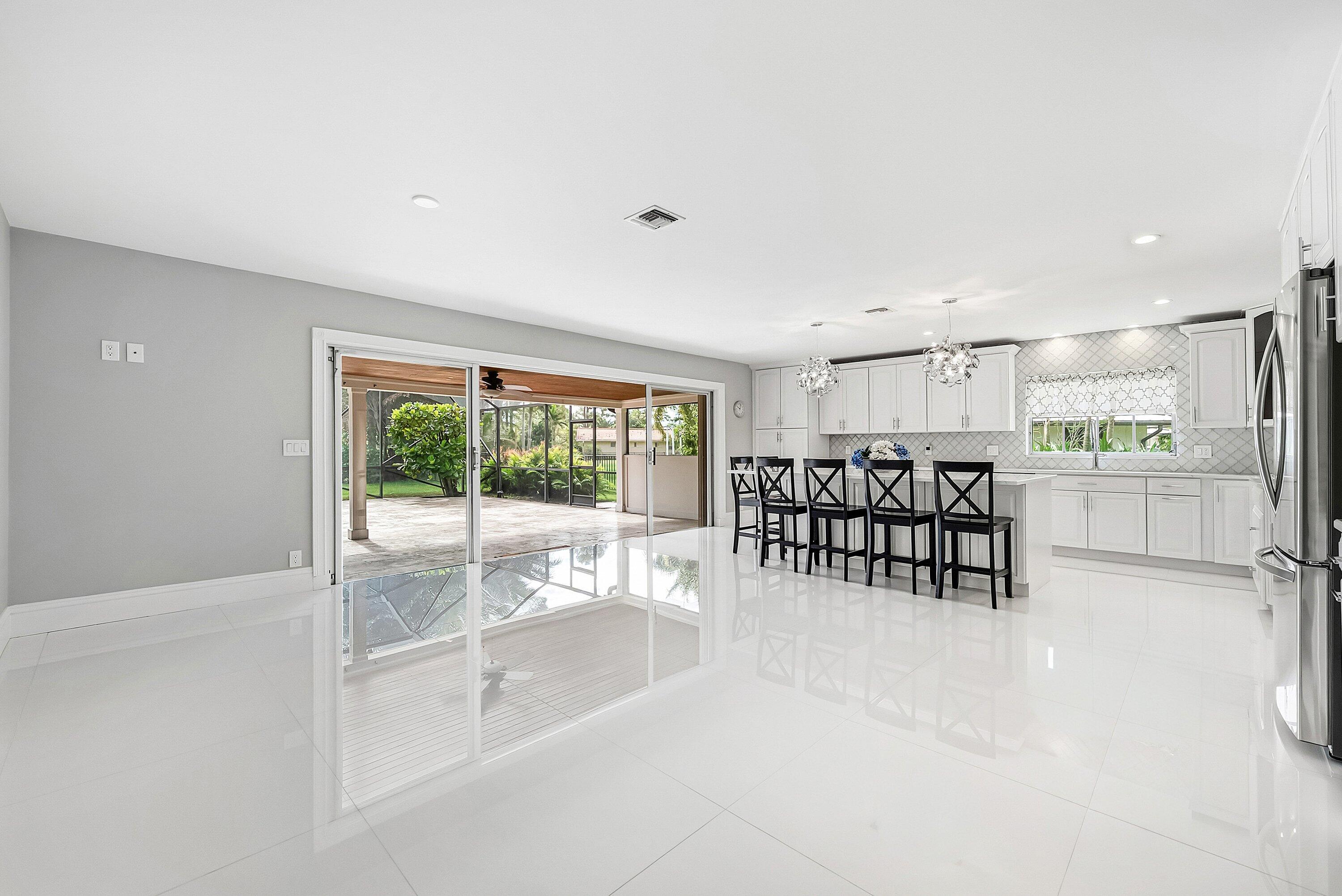 ATLANTIS 1 CITY Of - Residential Lease