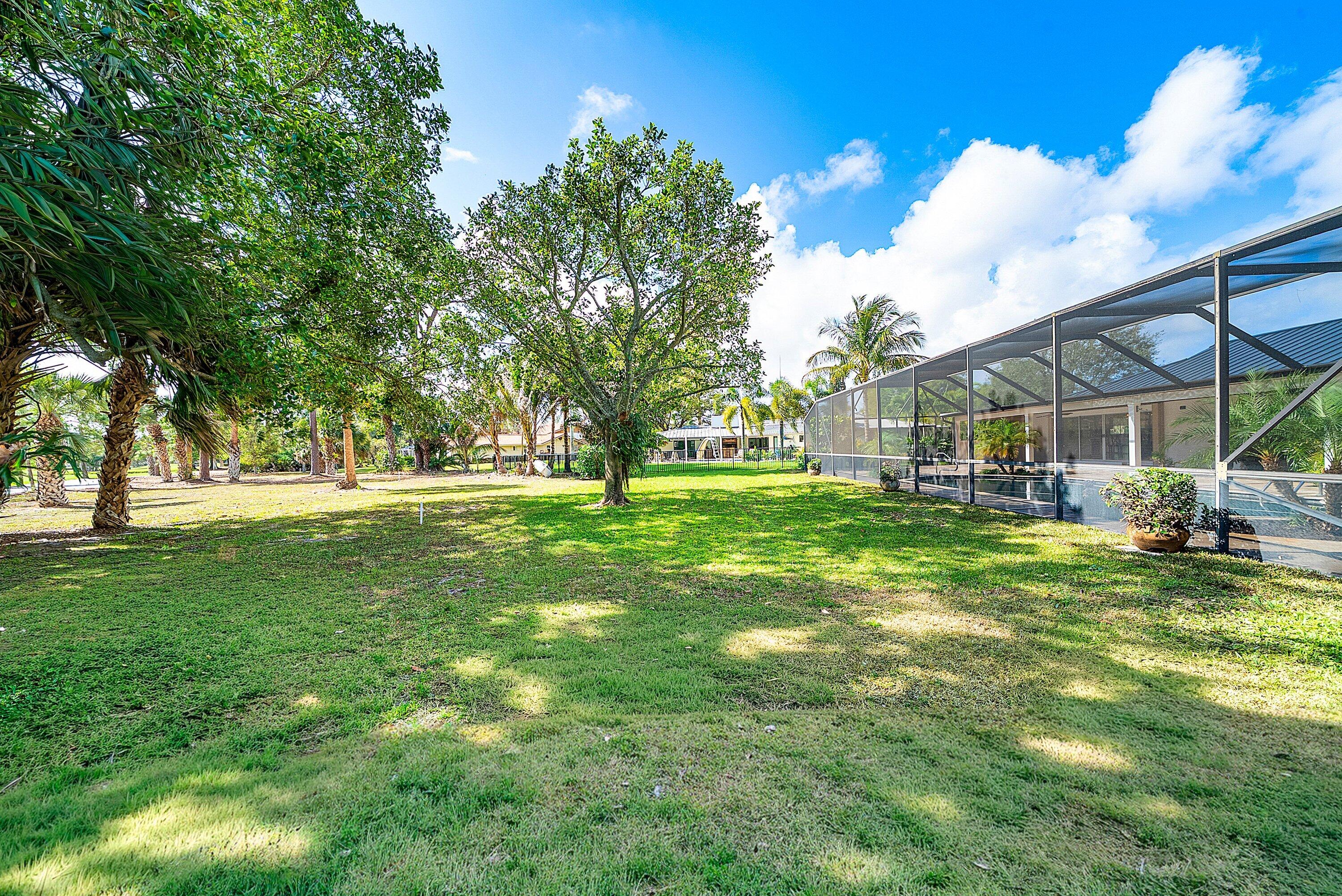 ATLANTIS 1 CITY Of - Residential Lease