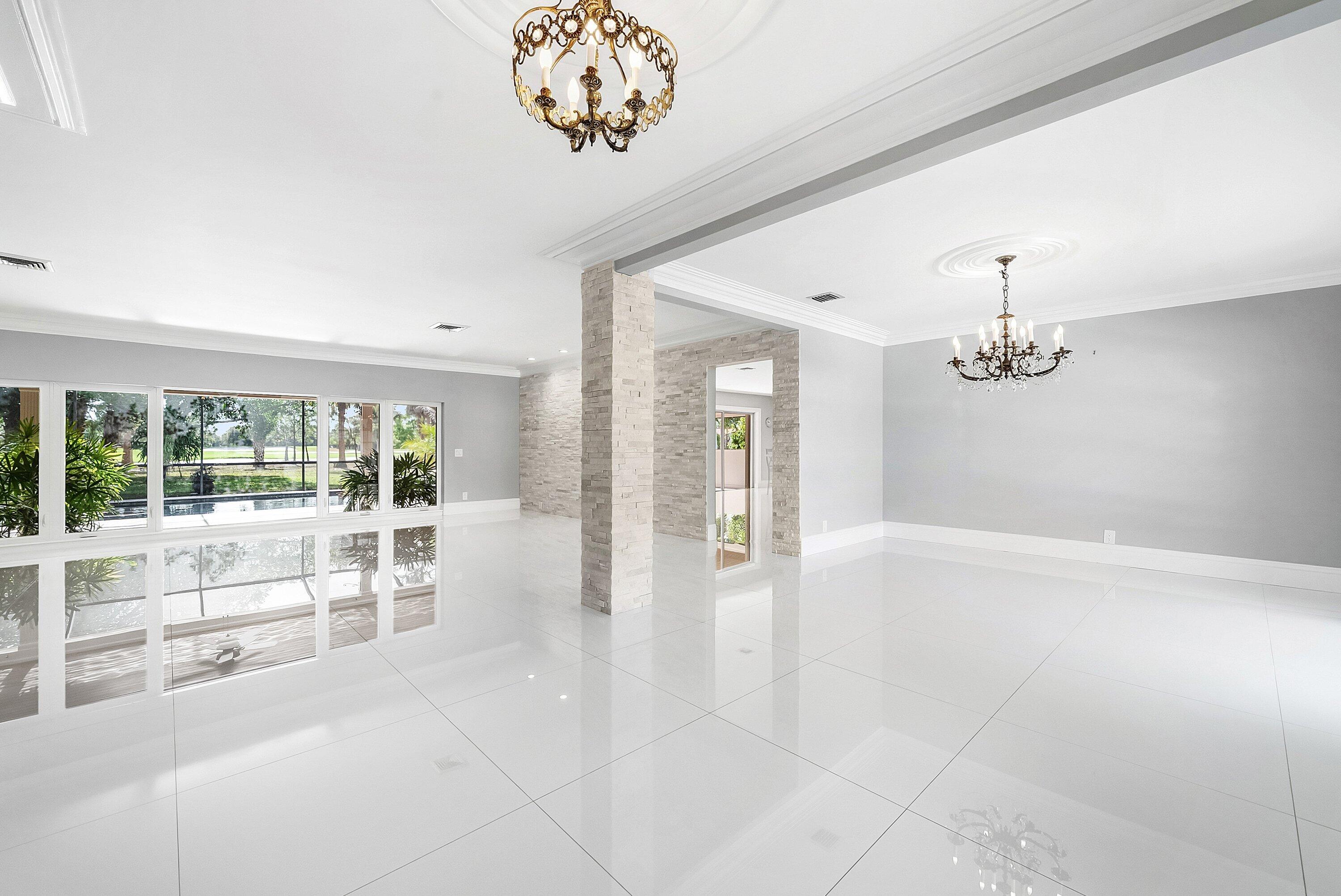 ATLANTIS 1 CITY Of - Residential Lease