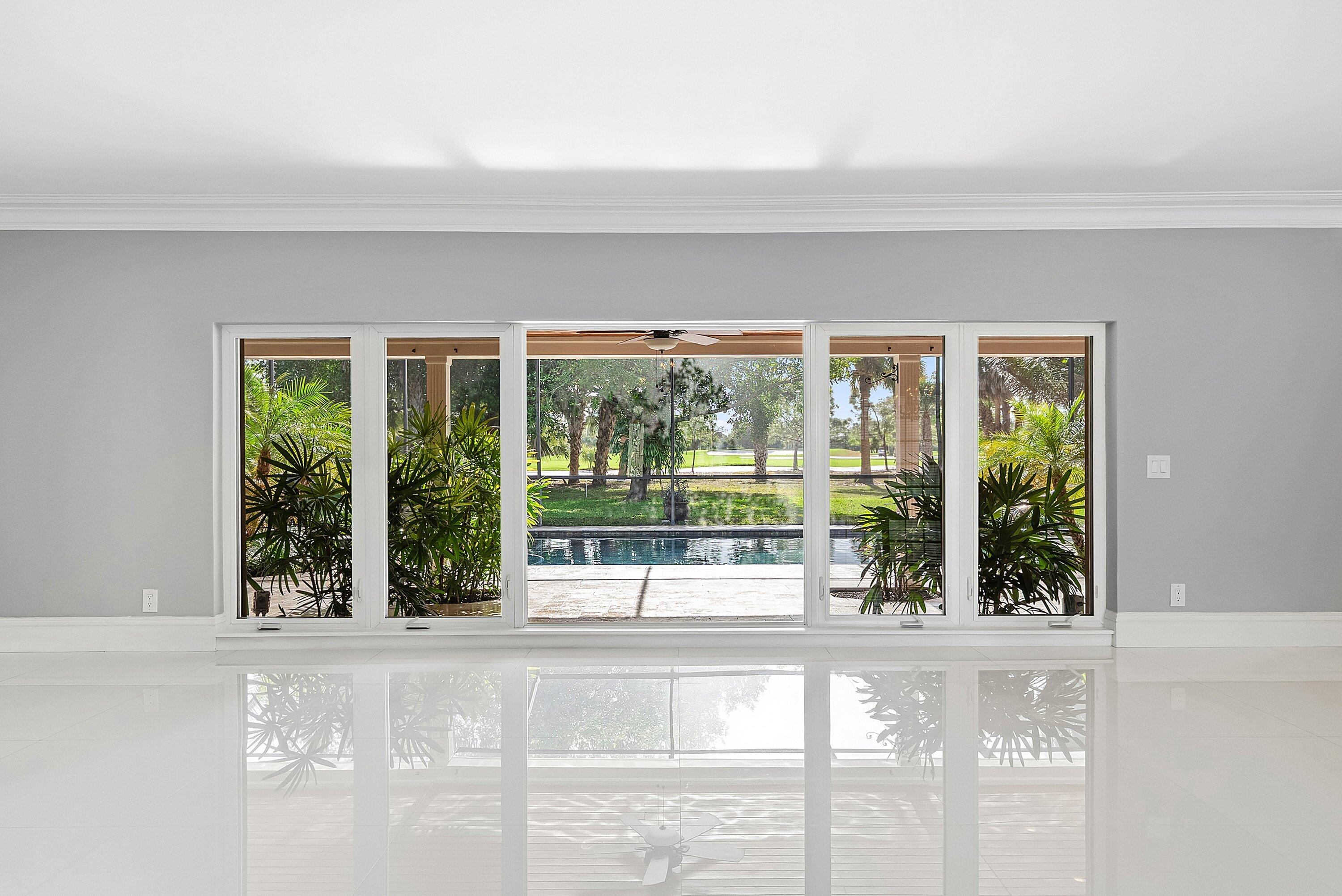 ATLANTIS 1 CITY Of - Residential Lease