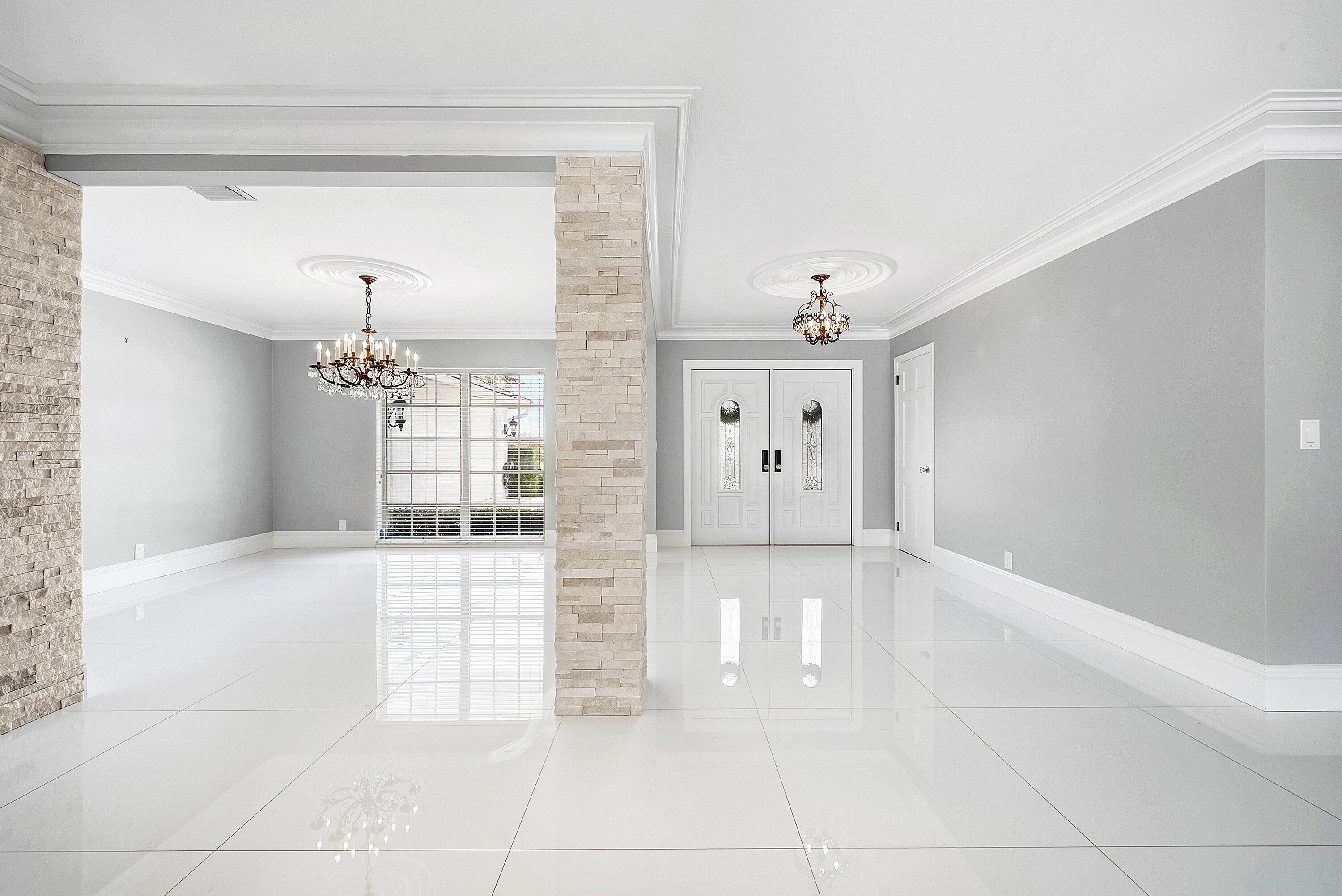 ATLANTIS 1 CITY Of - Residential Lease