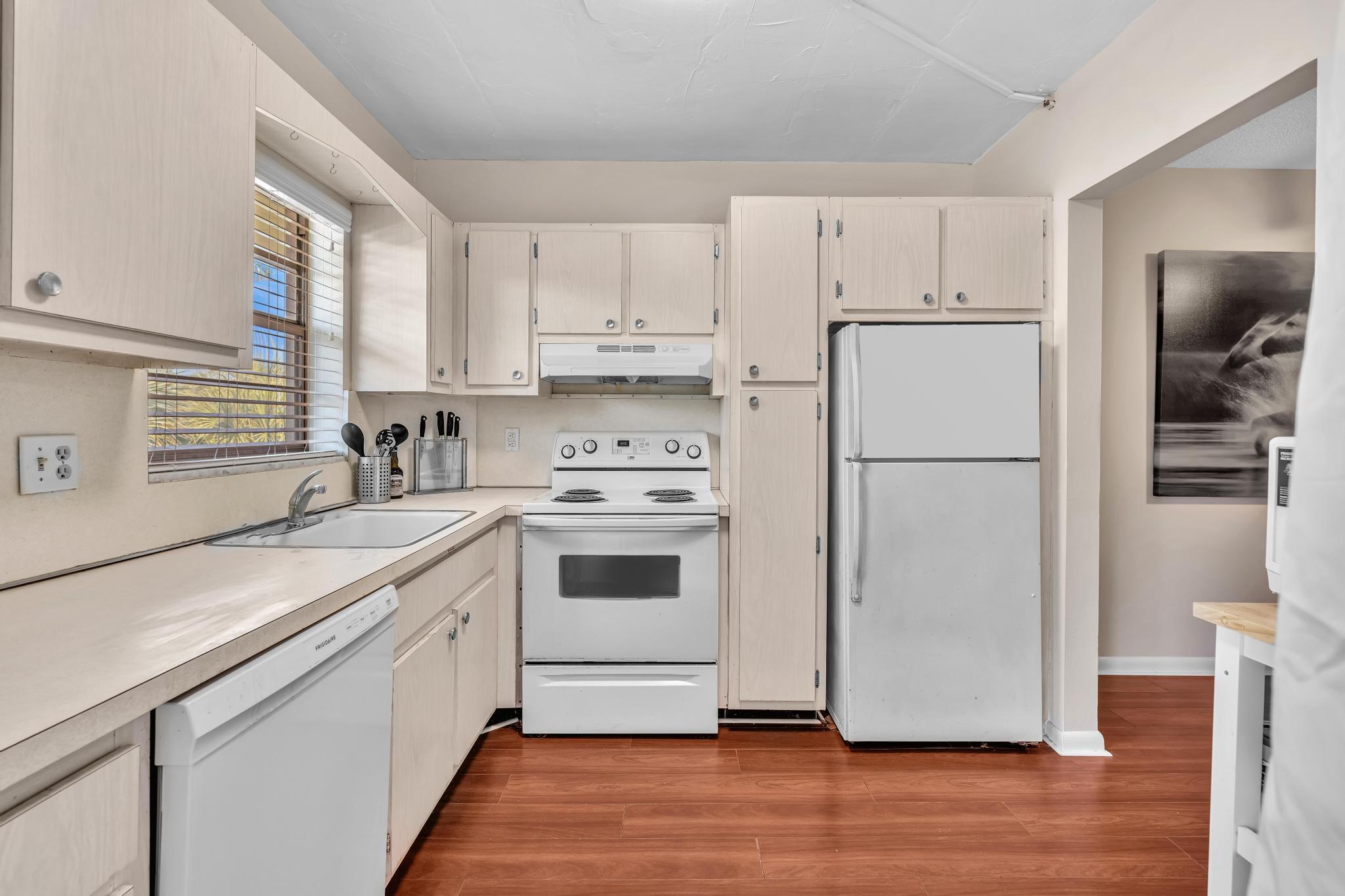 BOCA ROYAL APTS CONDO - Residential