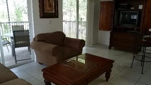 CASTLE PINES CONDOMINIUM - Residential Lease