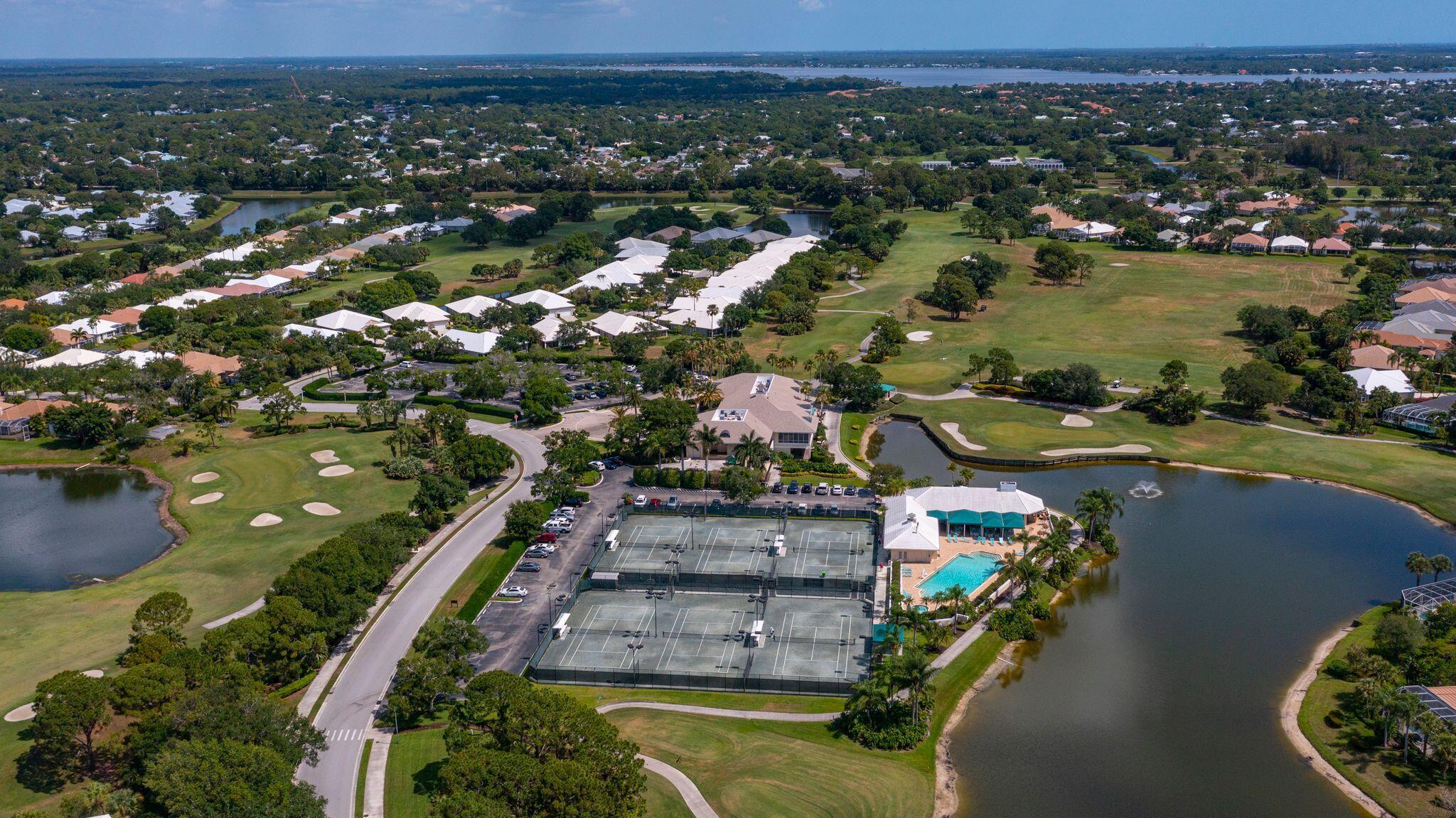 MONARCH COUNTRY CLUB/Mart - Residential