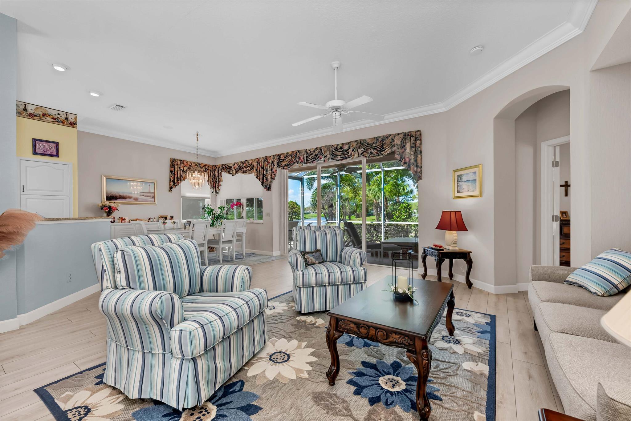 MONARCH COUNTRY CLUB/Mart - Residential