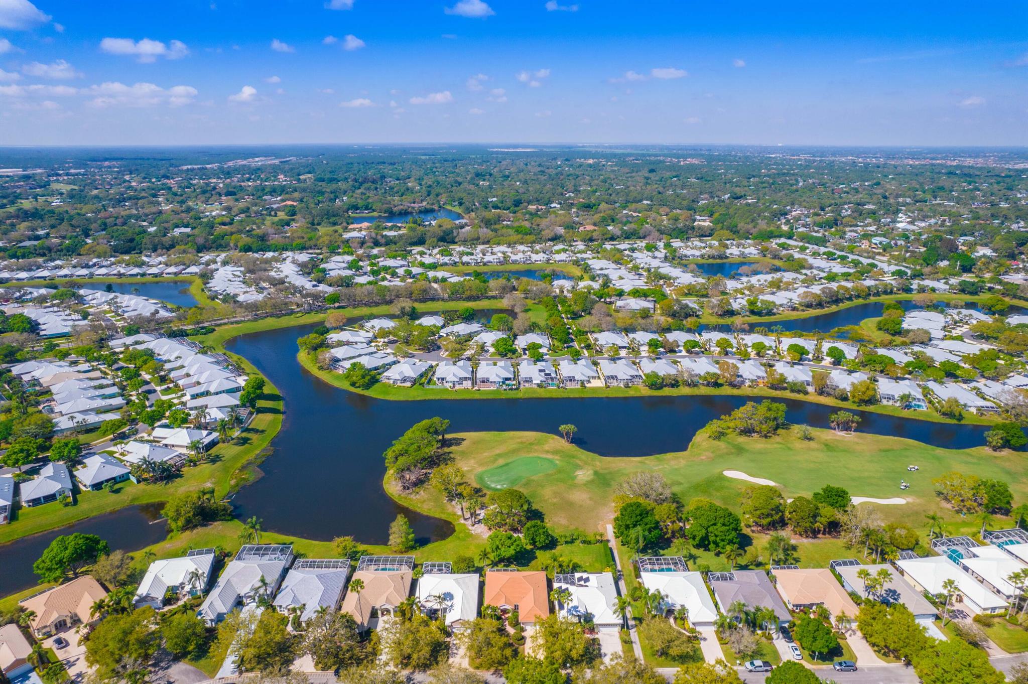 MONARCH COUNTRY CLUB/Mart - Residential