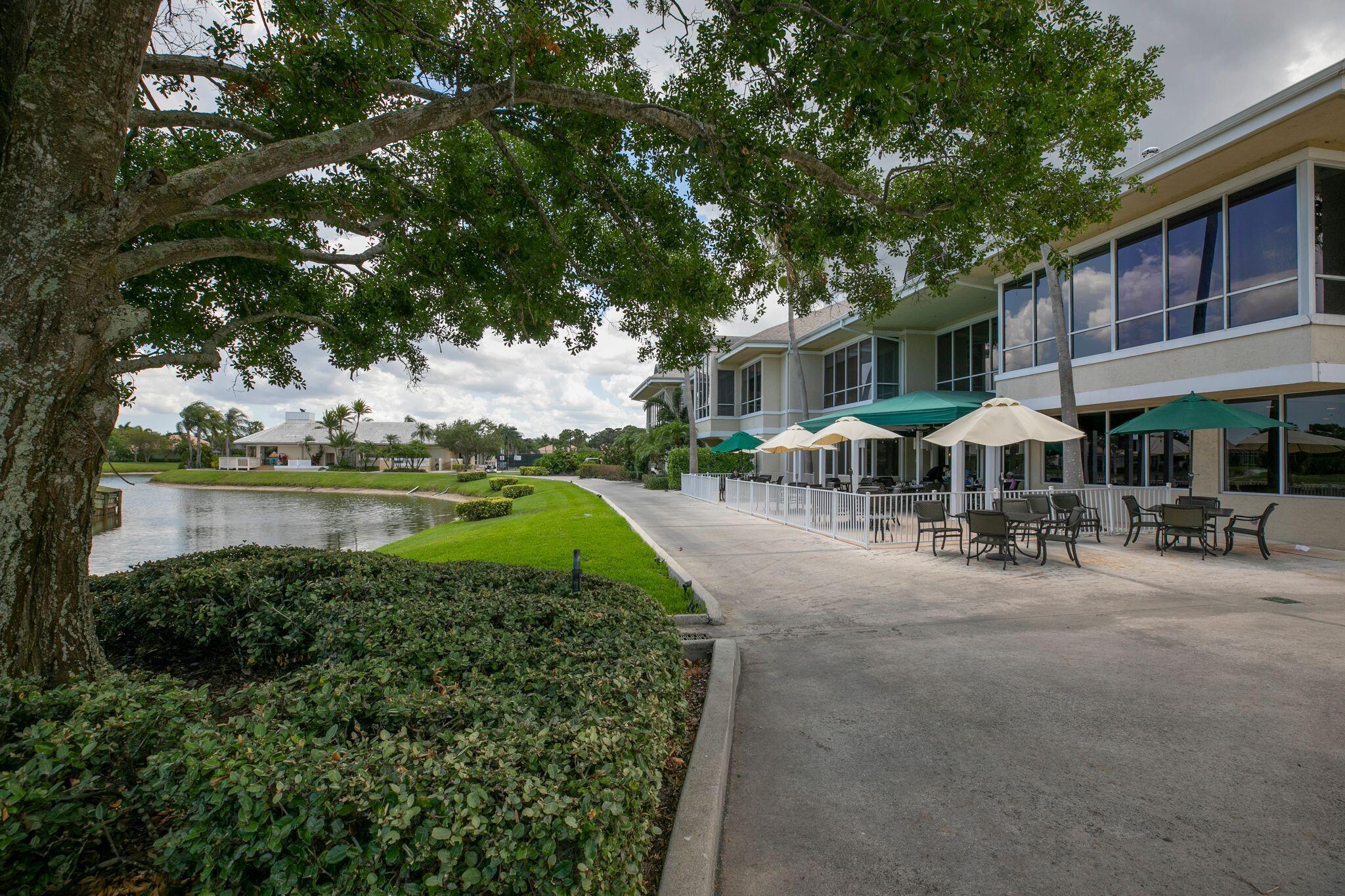 MONARCH COUNTRY CLUB/Mart - Residential