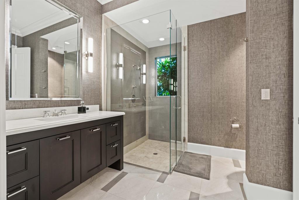 OLD PALM 4 - Residential