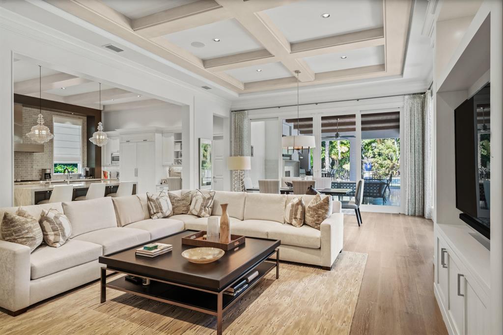 OLD PALM 4 - Residential