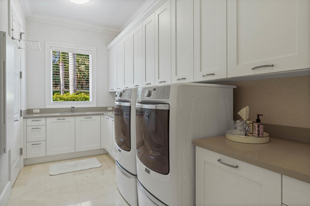 OLD PALM 4 - Residential