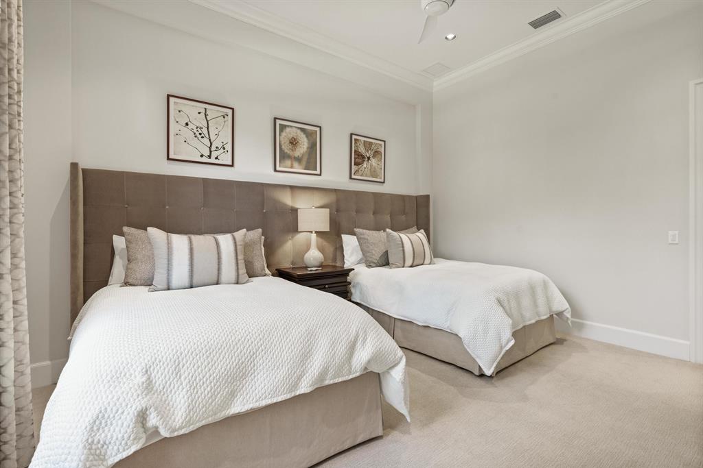 OLD PALM 4 - Residential