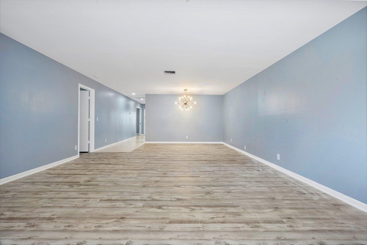 PINES OF DELRAY NORTH CON - Residential Lease