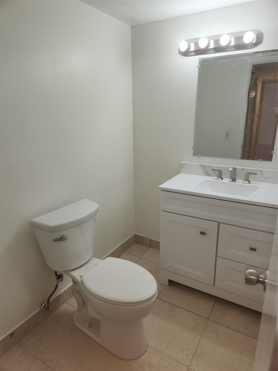 Greynolds Park Club Condo - Residential Lease