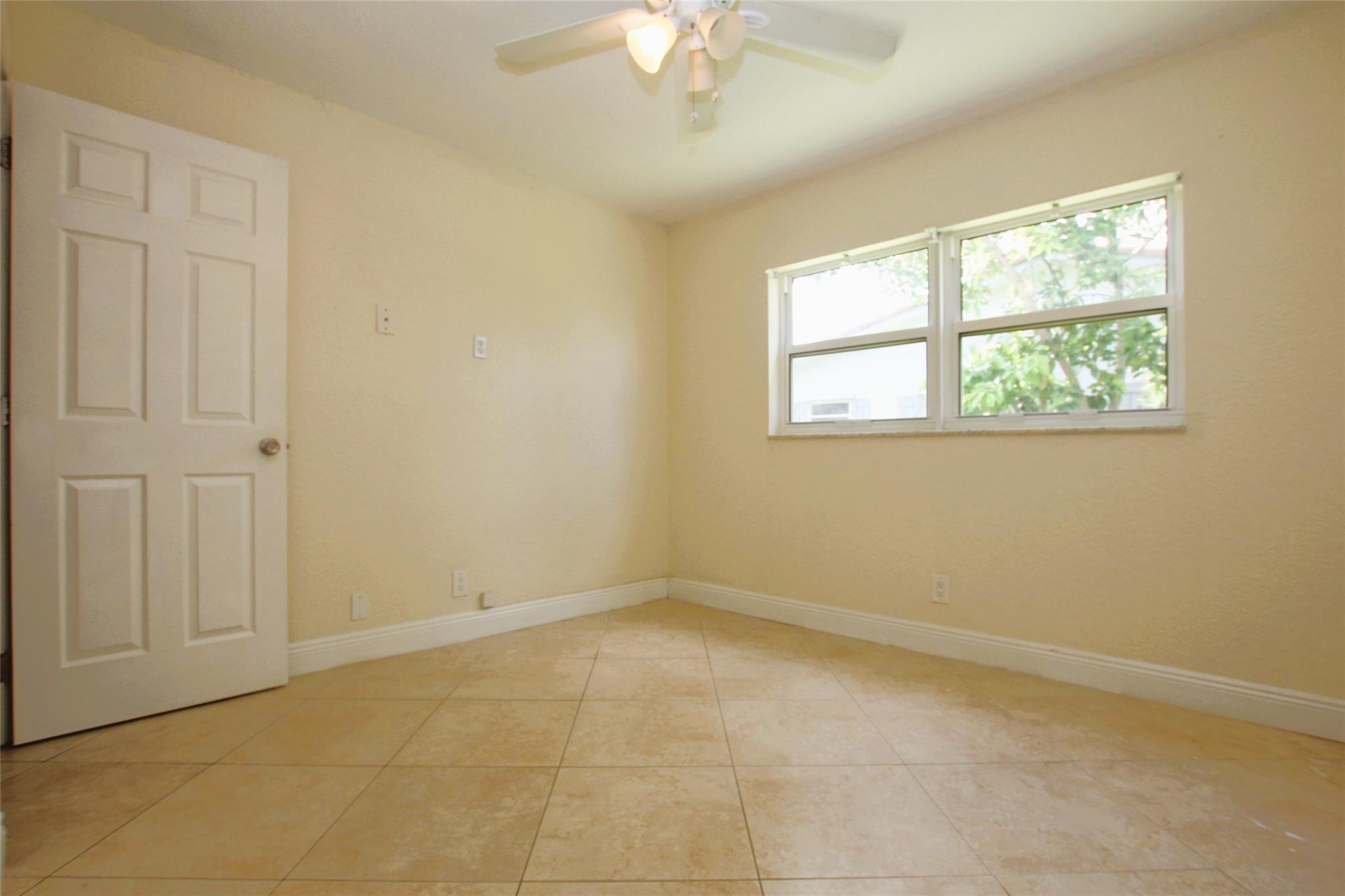 CHEVY CHASE AMD - Residential Lease