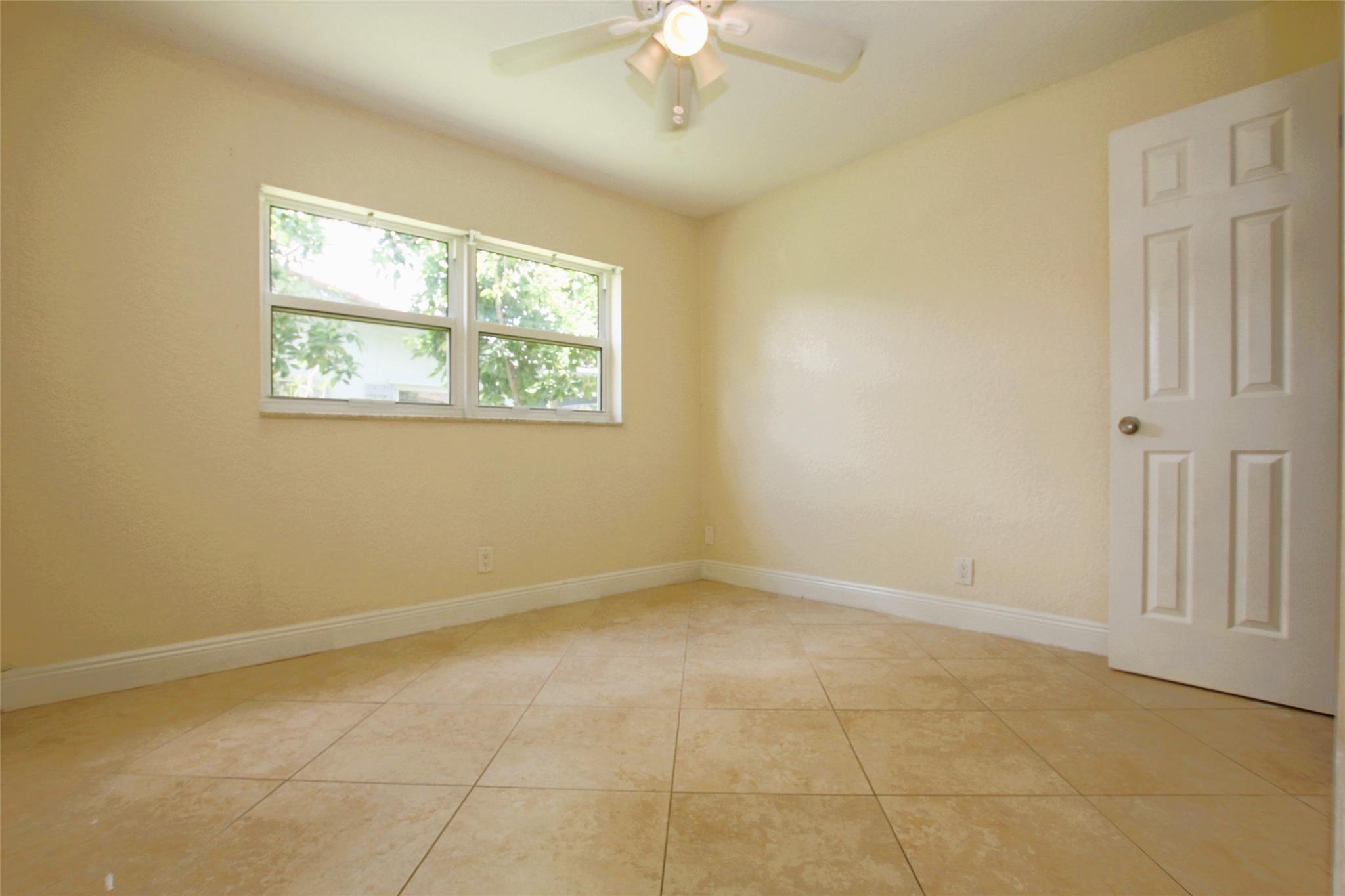 CHEVY CHASE AMD - Residential Lease