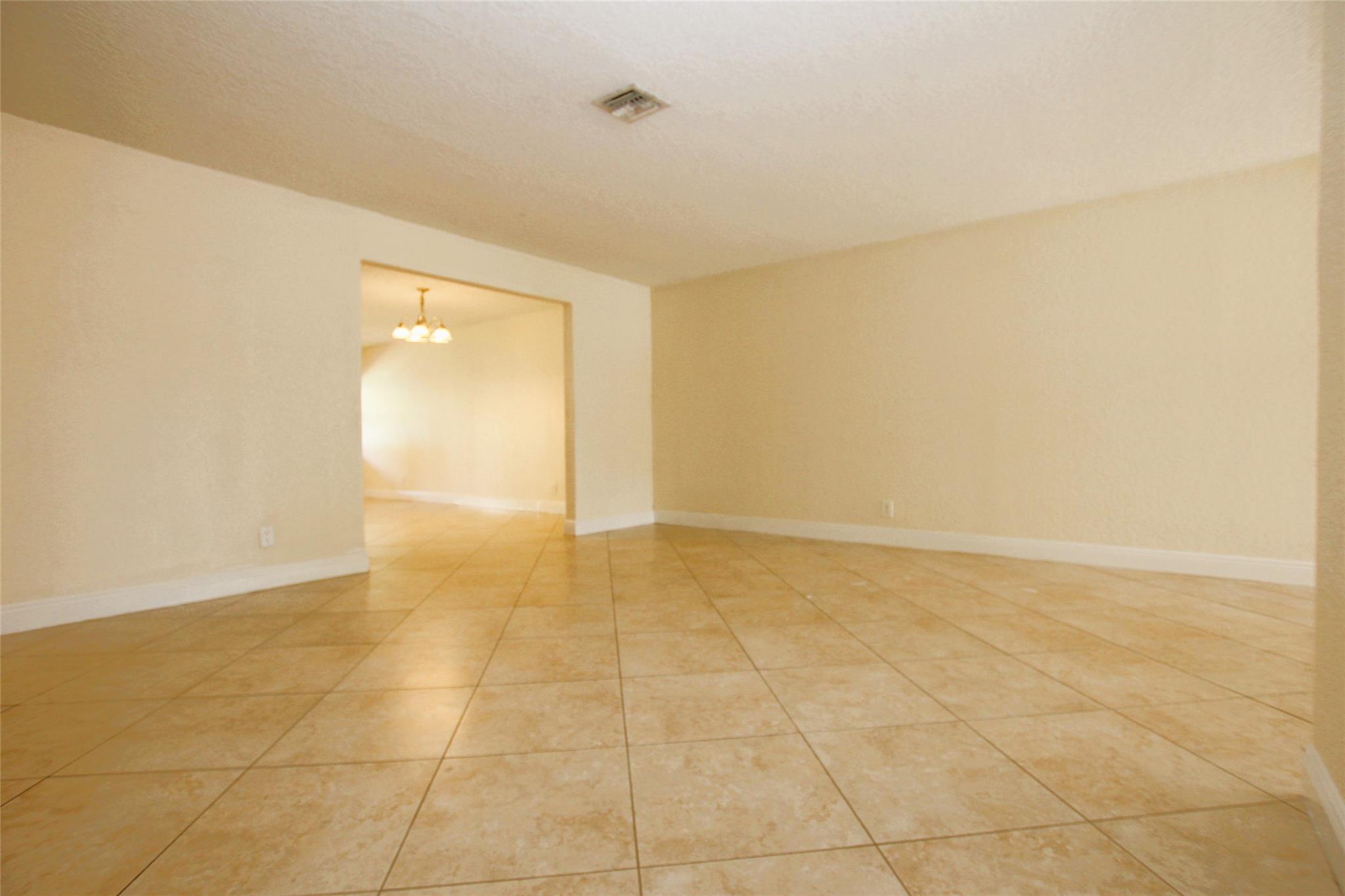 CHEVY CHASE AMD - Residential Lease