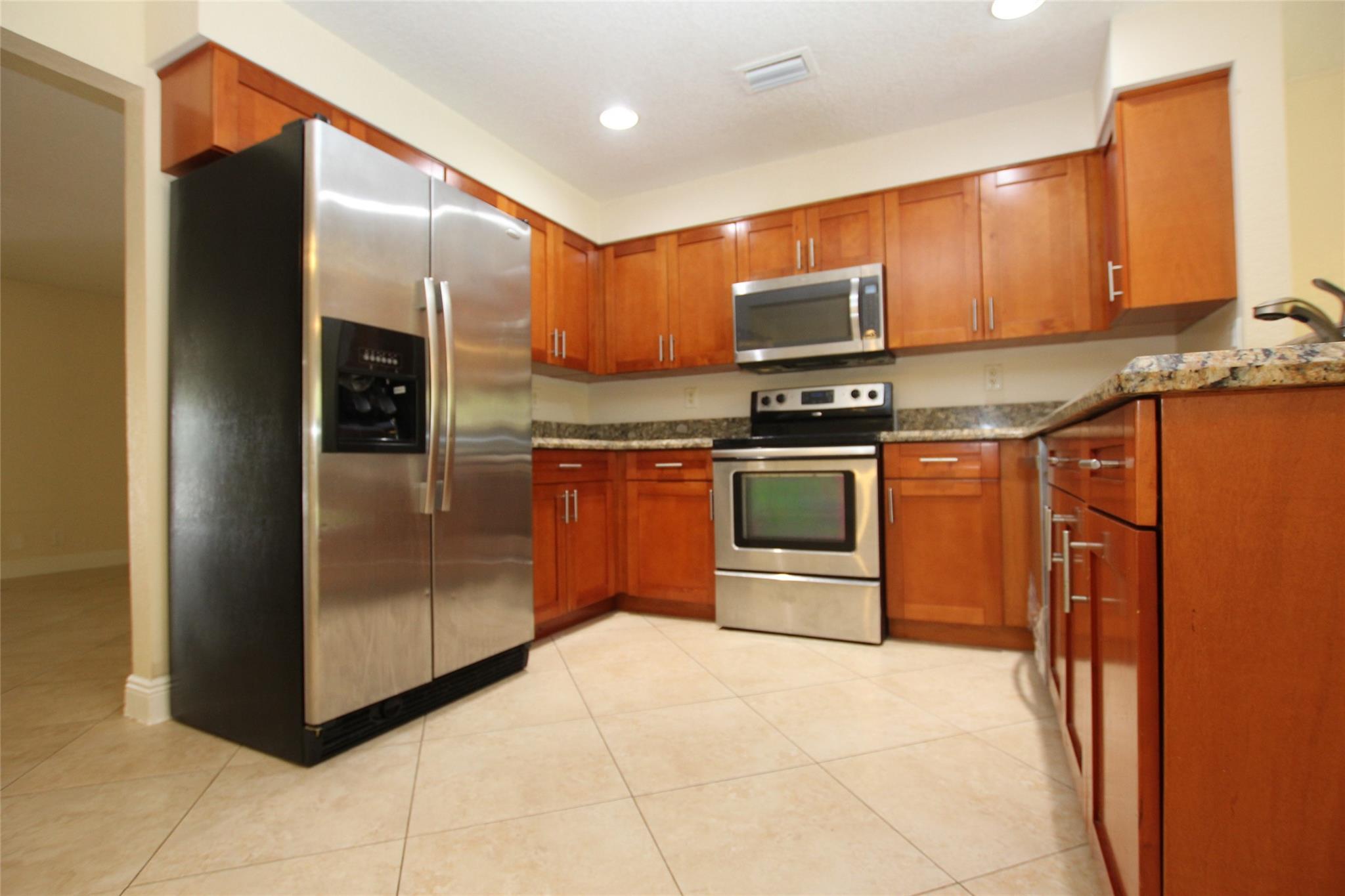 CHEVY CHASE AMD - Residential Lease