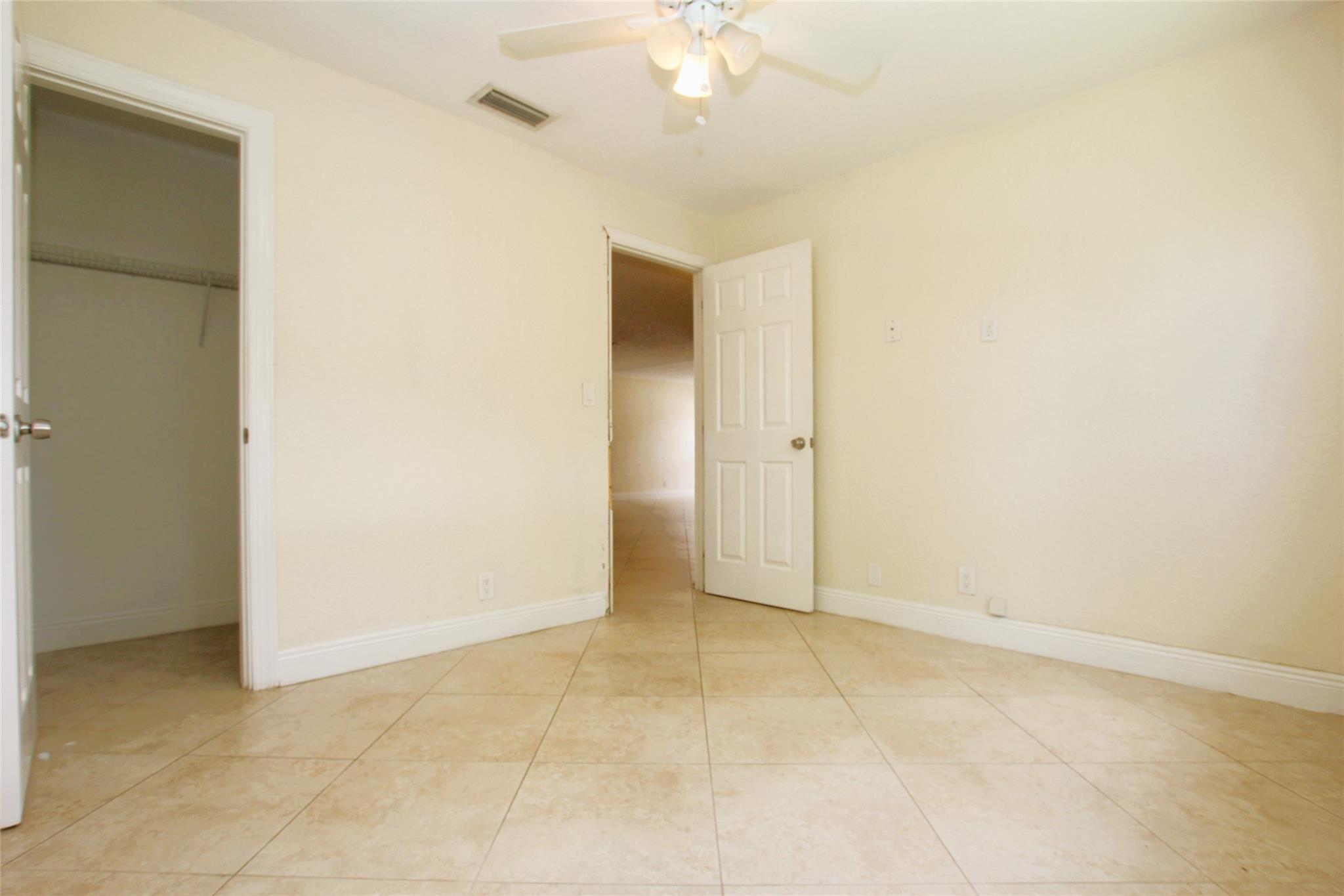 CHEVY CHASE AMD - Residential Lease