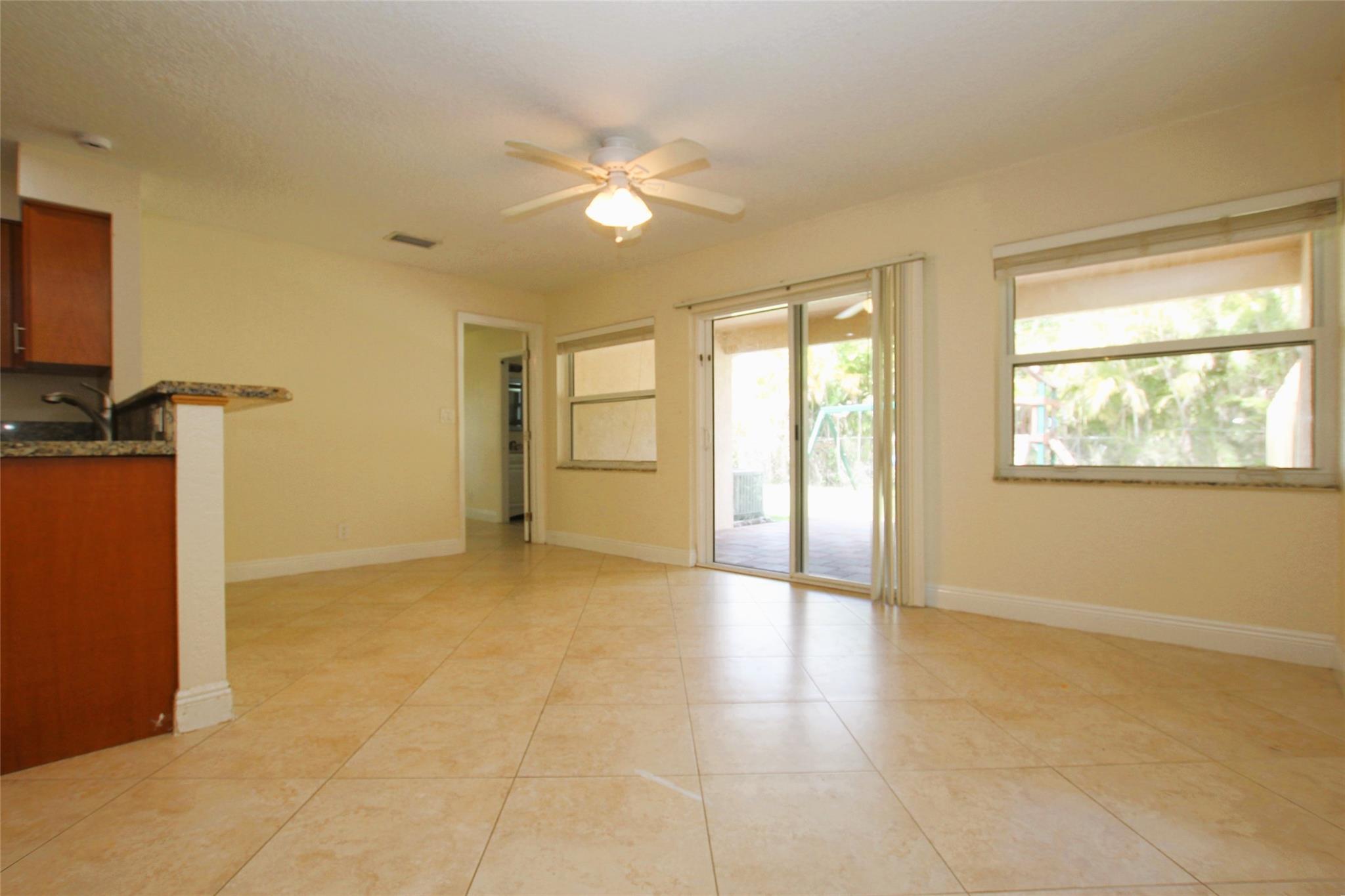 CHEVY CHASE AMD - Residential Lease