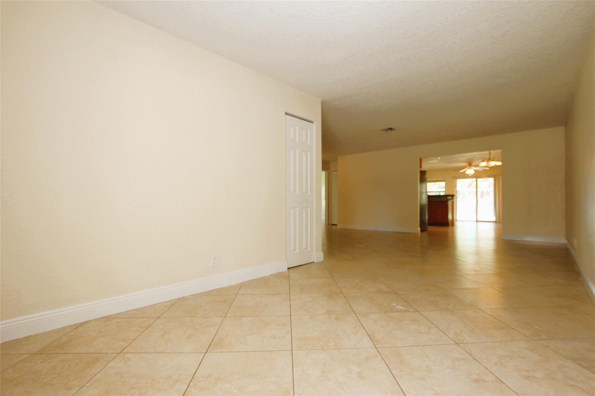 CHEVY CHASE AMD - Residential Lease