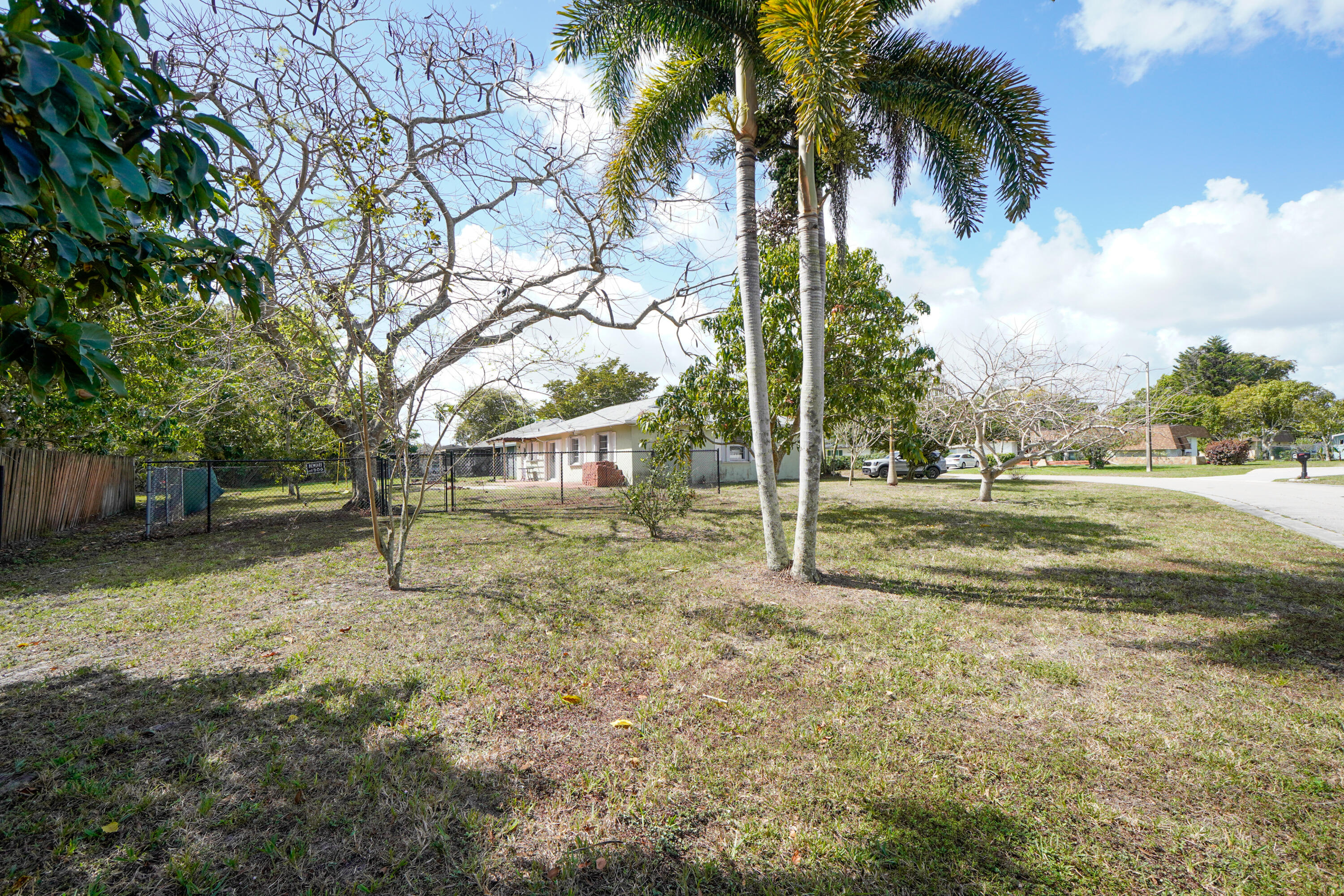 THE WILLOWS - Residential