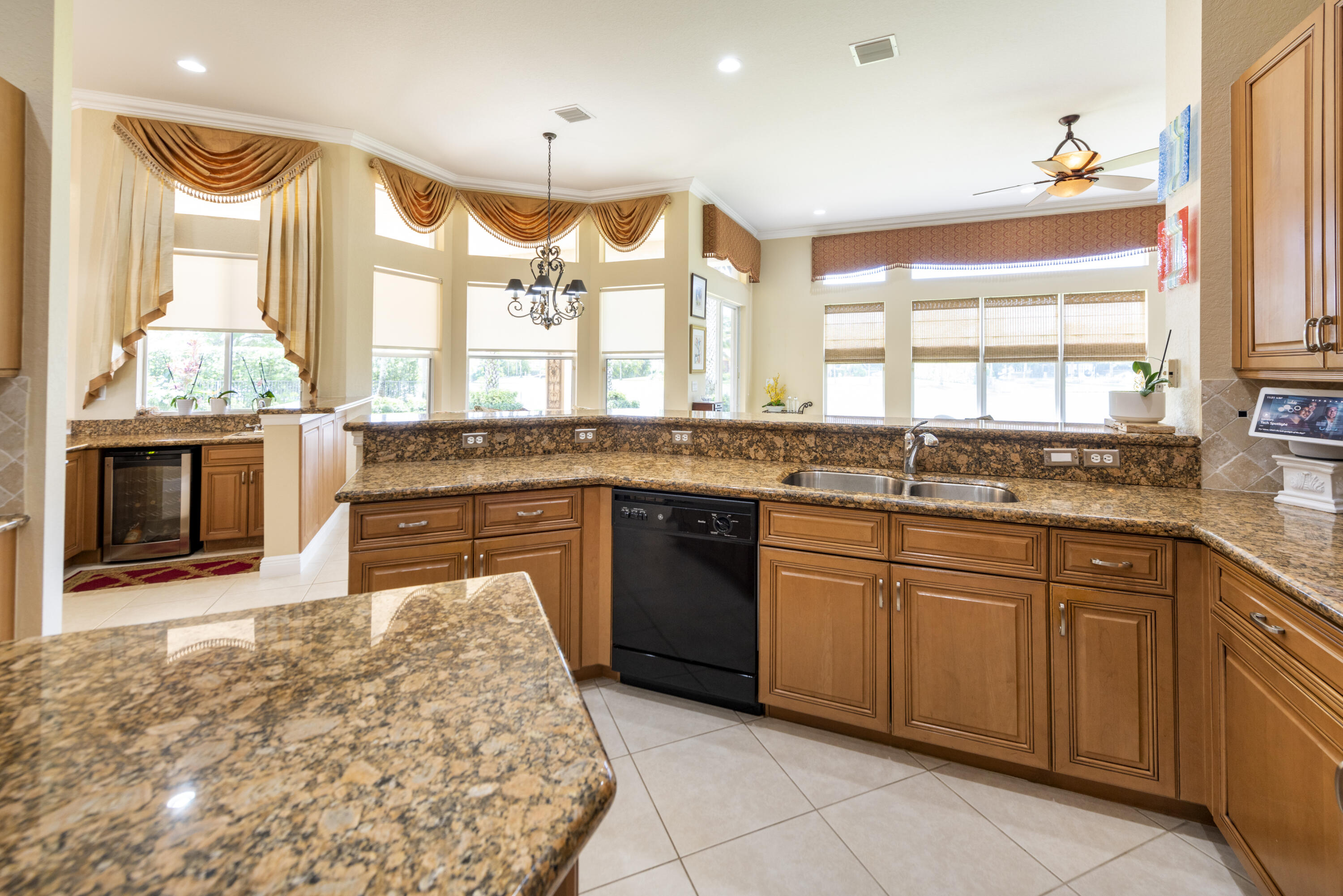 RIVERSTONE - Residential