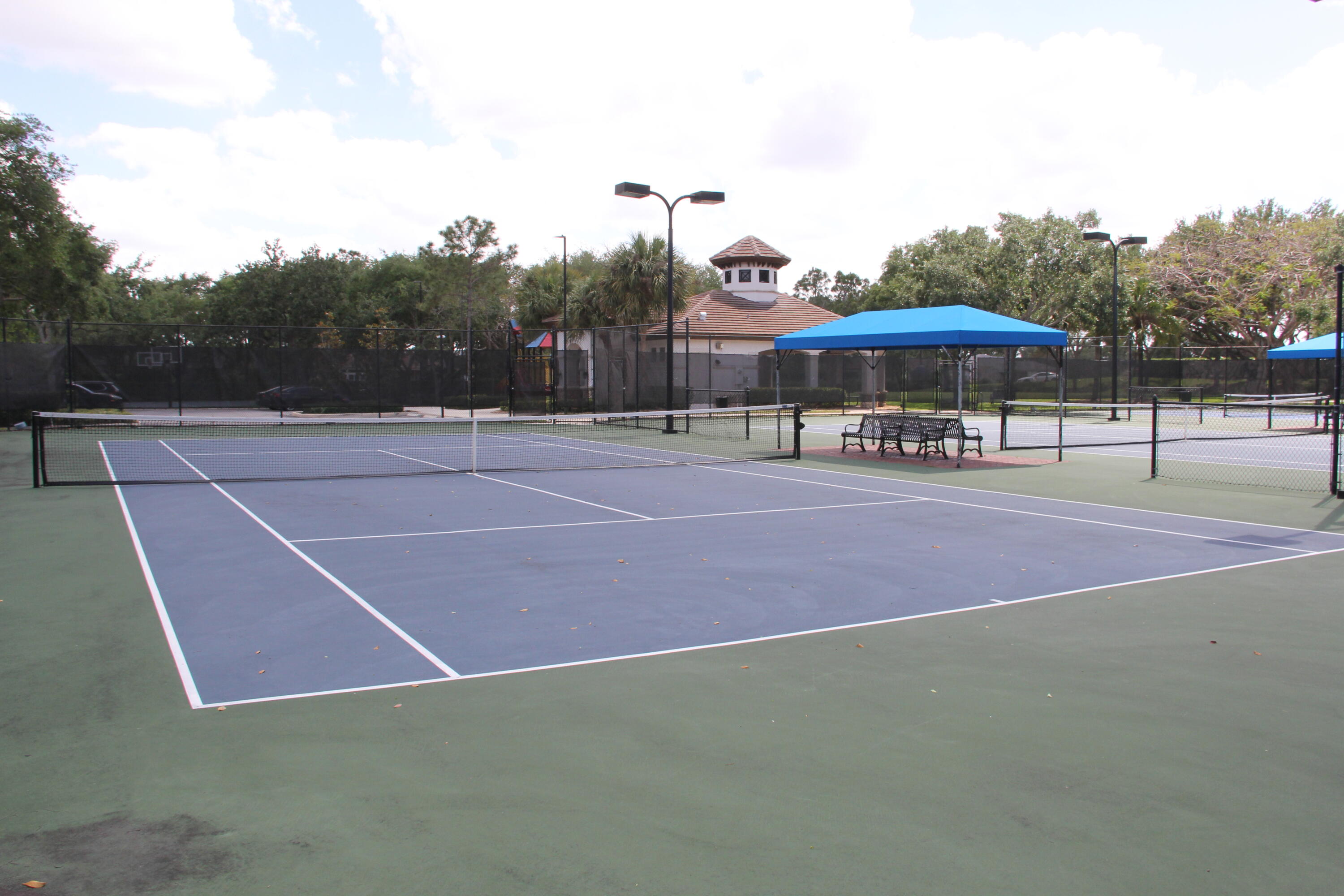 RIVERSTONE - Residential