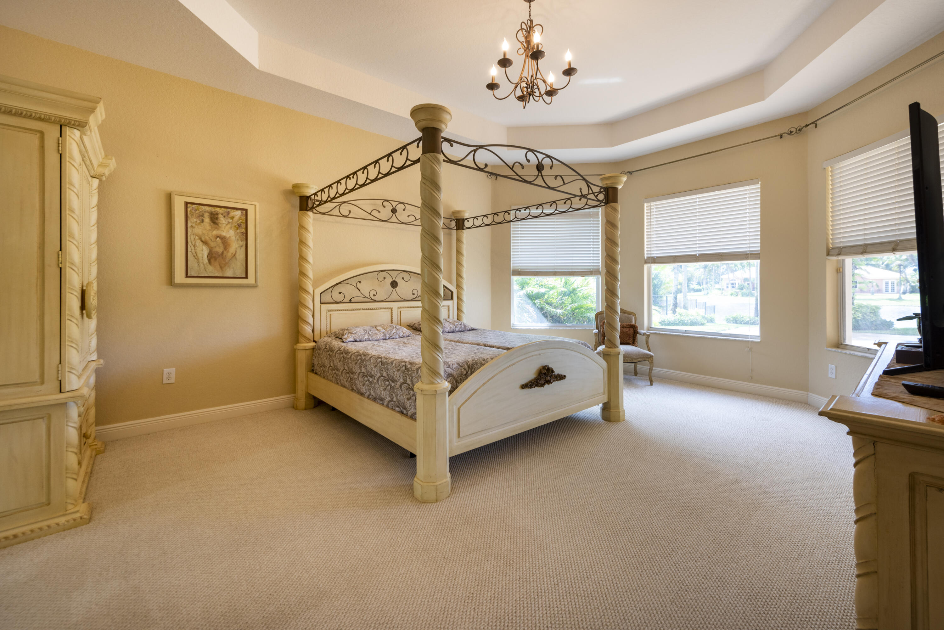 RIVERSTONE - Residential