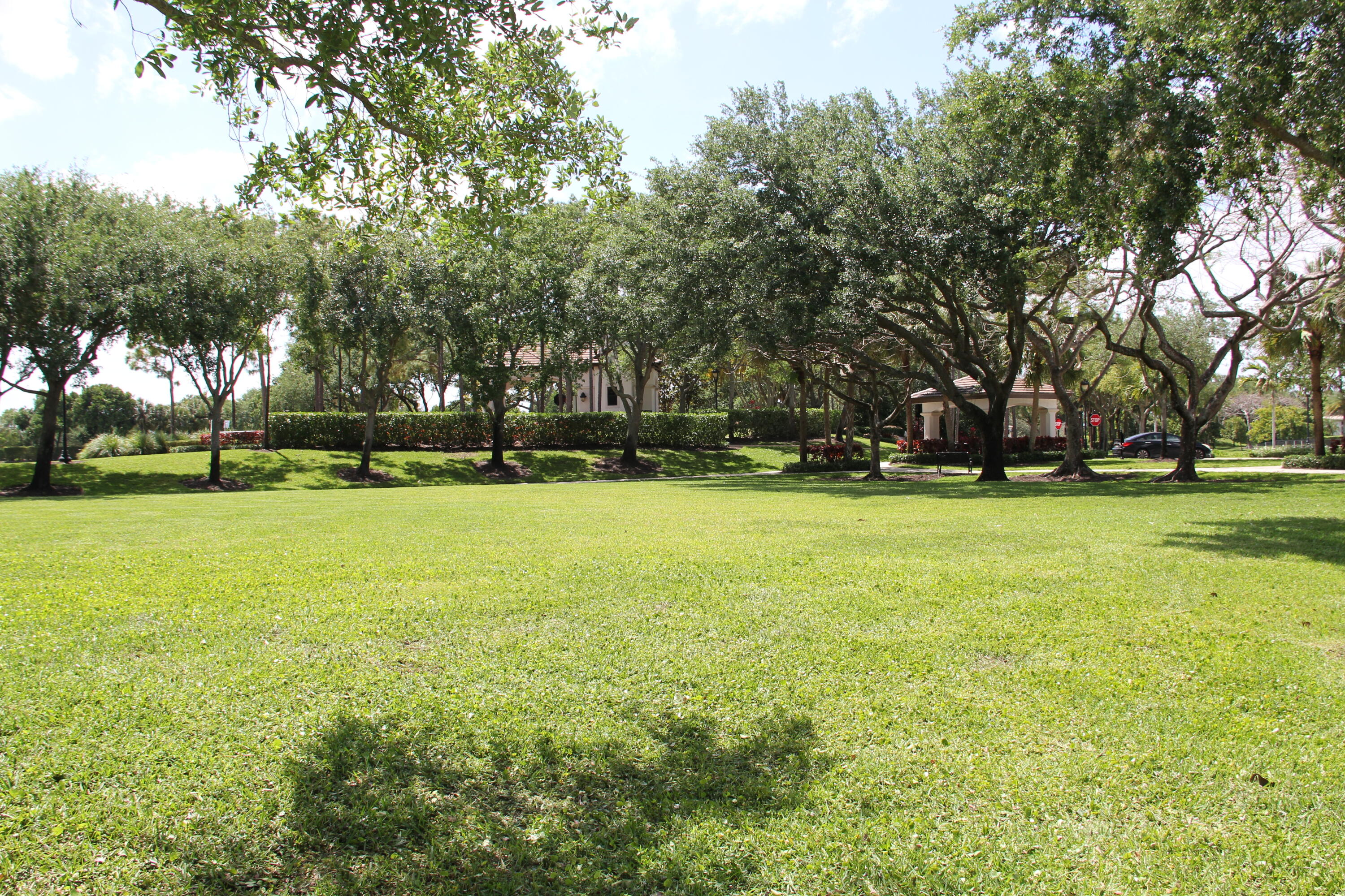 RIVERSTONE - Residential