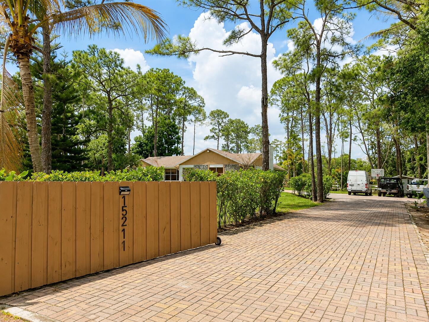 Properties 15211 60th Place N